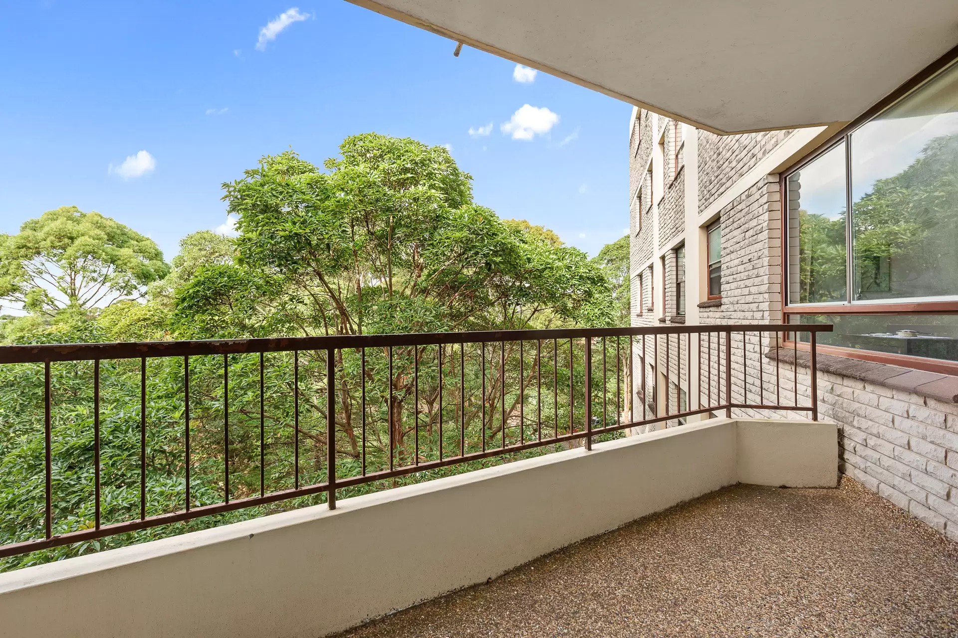 6B/8-12 Sutherland Road, Chatswood Sold by Cassidy Real Estate - image 1