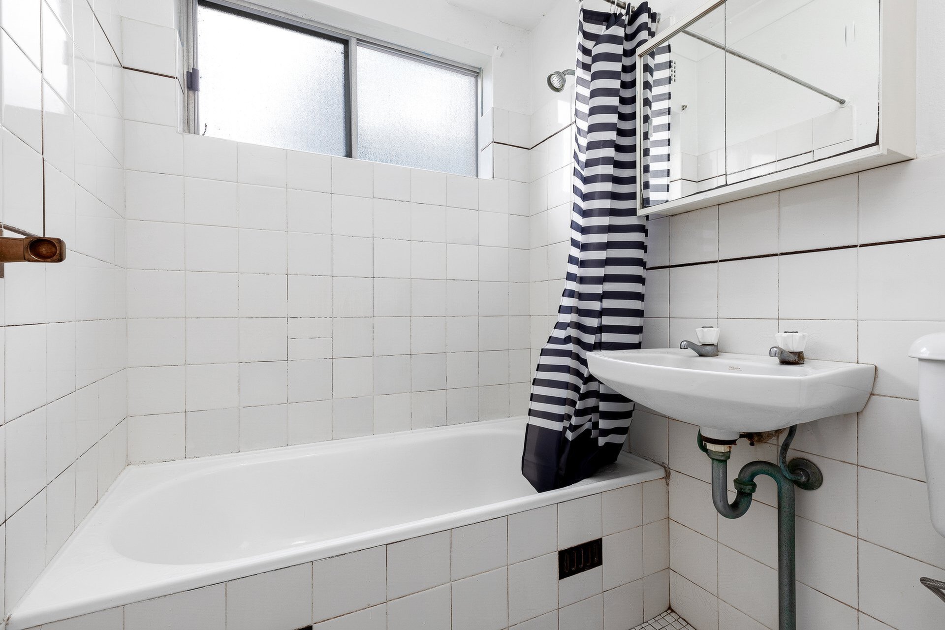 3/4-6 Sherbrooke Road, West Ryde Sold by Cassidy Real Estate - image 1