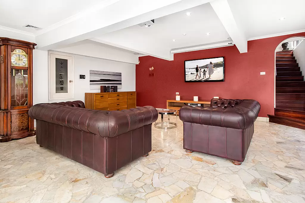 161 Tennyson Road, Tennyson Point Sold by Cassidy Real Estate - image 1