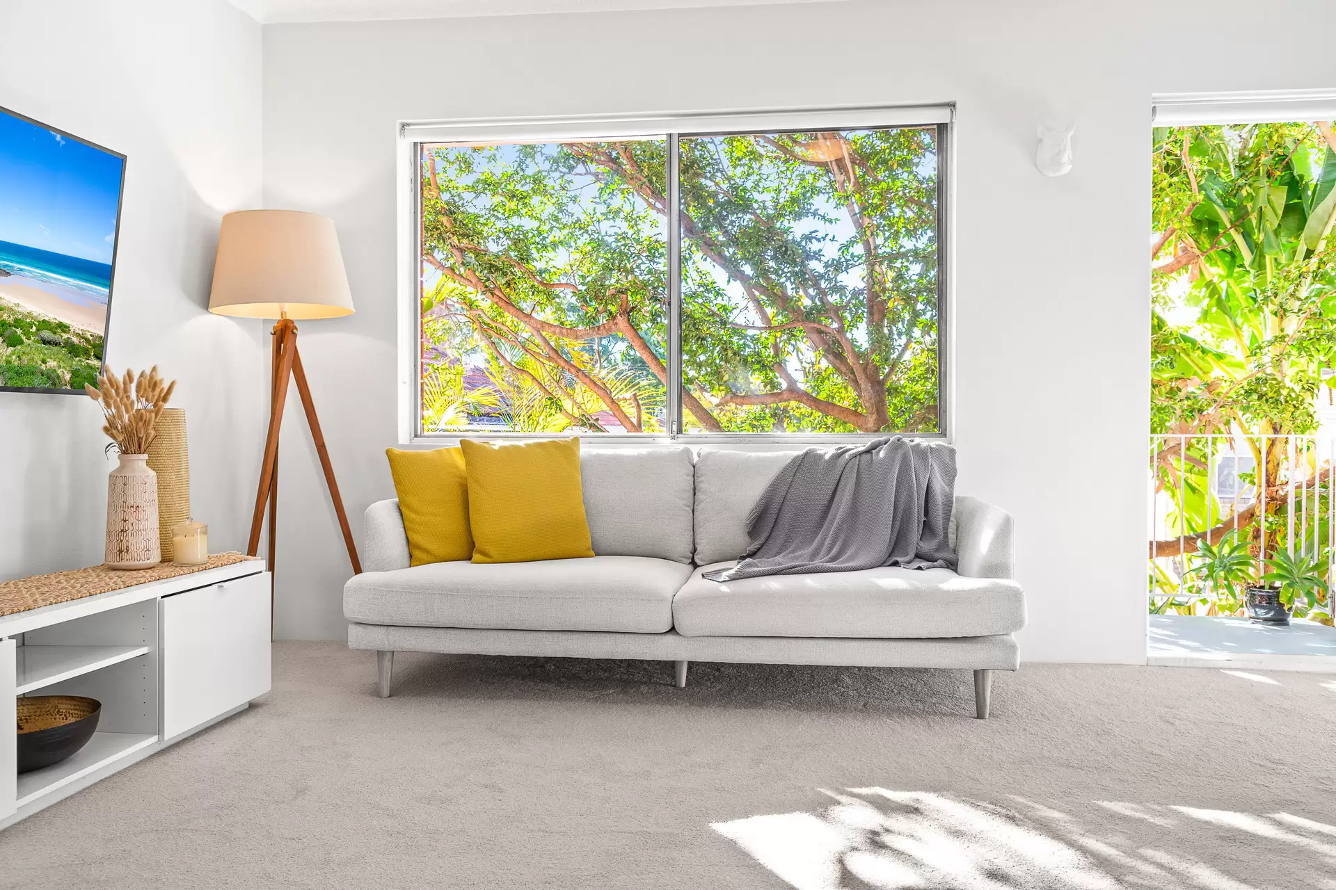 8/13 Harvard Street, Gladesville Sold by Cassidy Real Estate - image 1