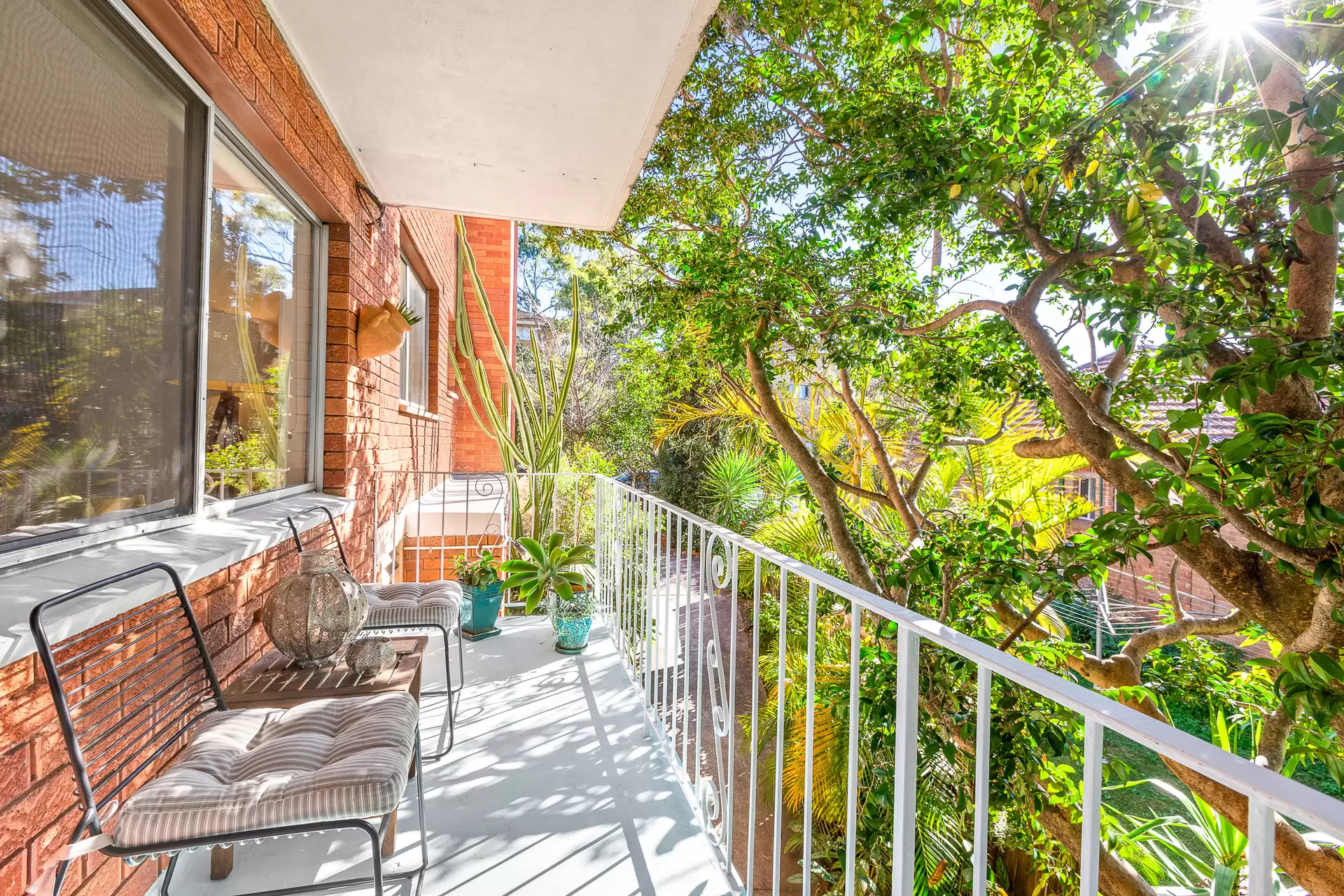 8/13 Harvard Street, Gladesville Sold by Cassidy Real Estate - image 1