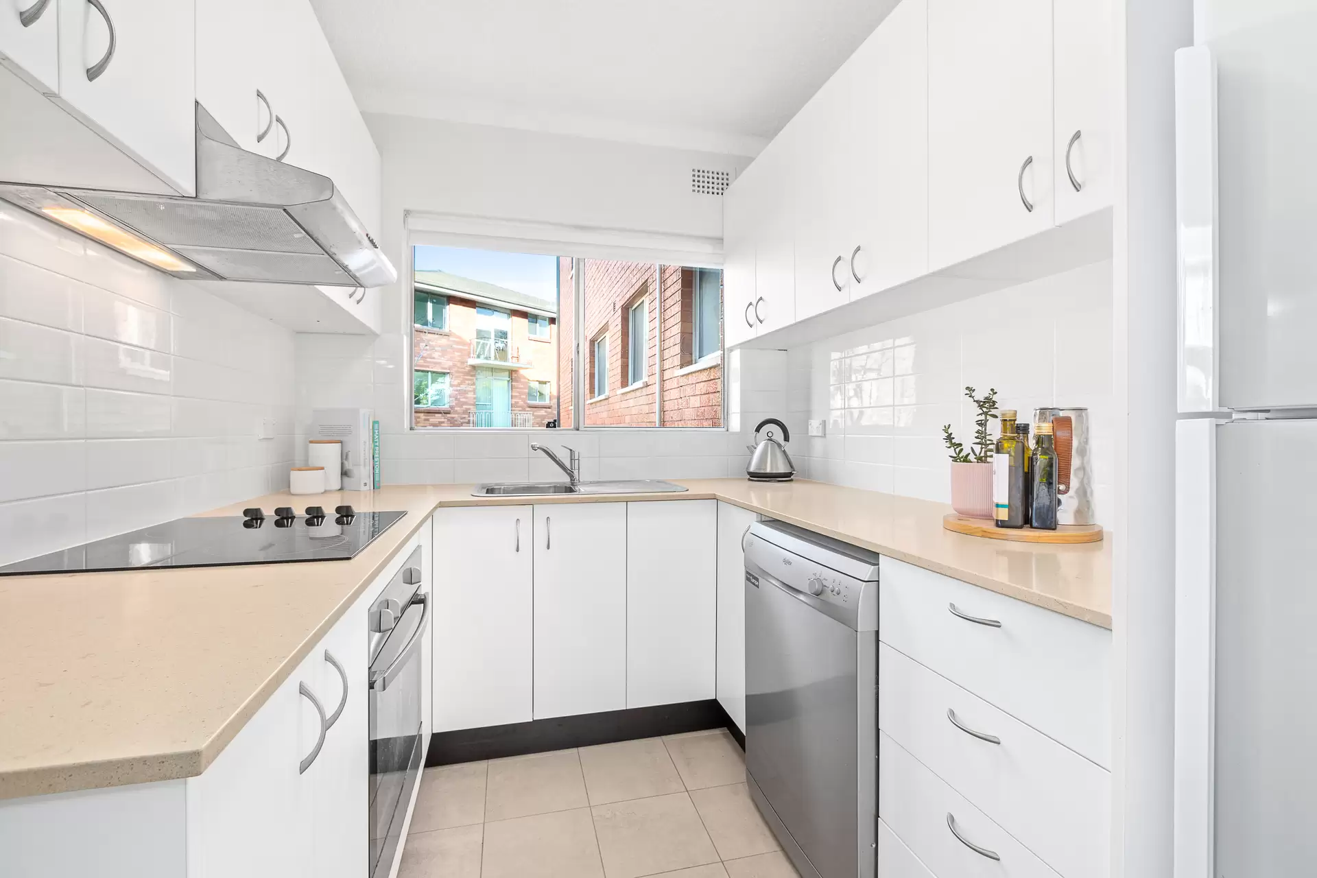 8/13 Harvard Street, Gladesville Sold by Cassidy Real Estate - image 1