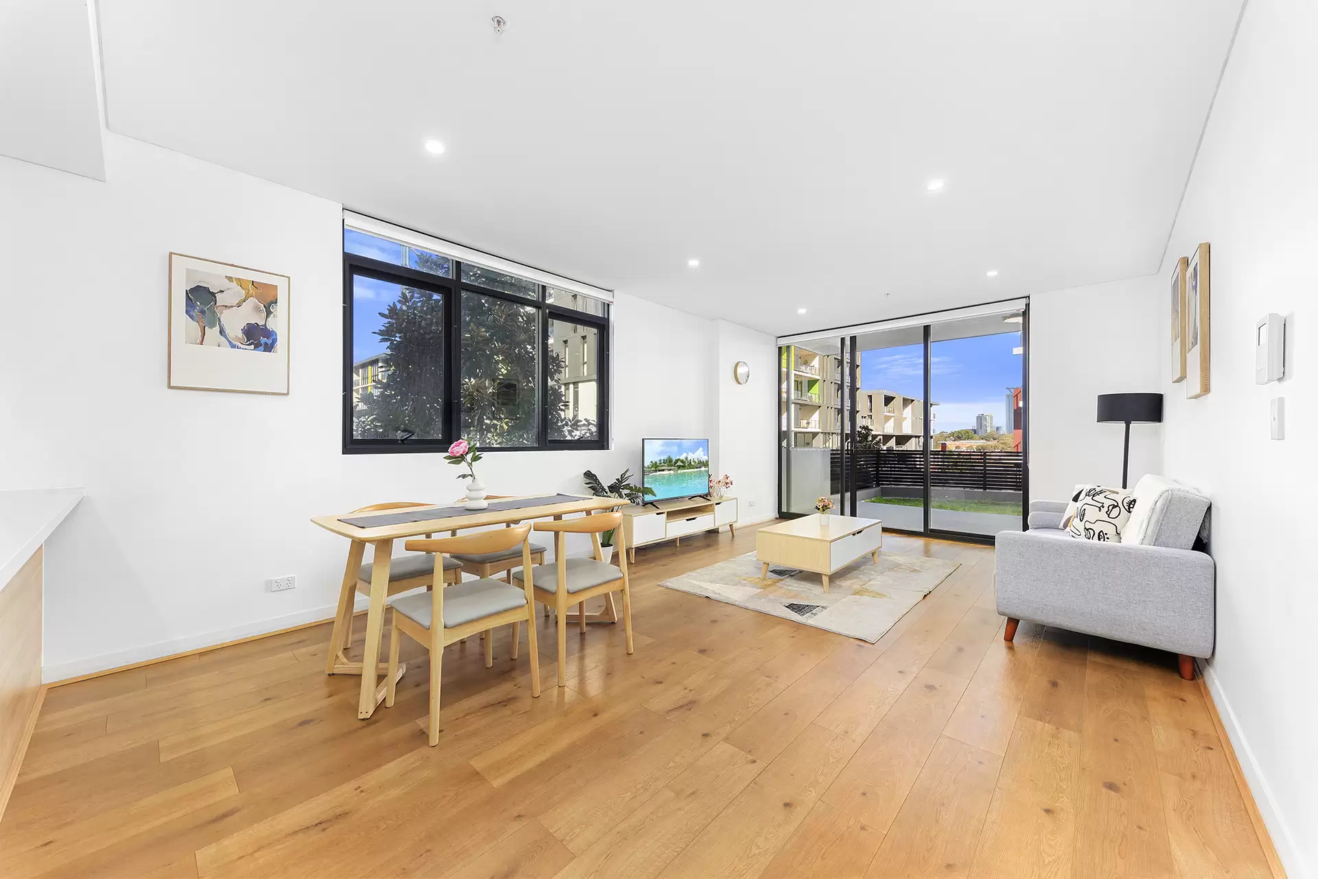 5005E/16 Constitution Road, Ryde Sold by Cassidy Real Estate - image 1