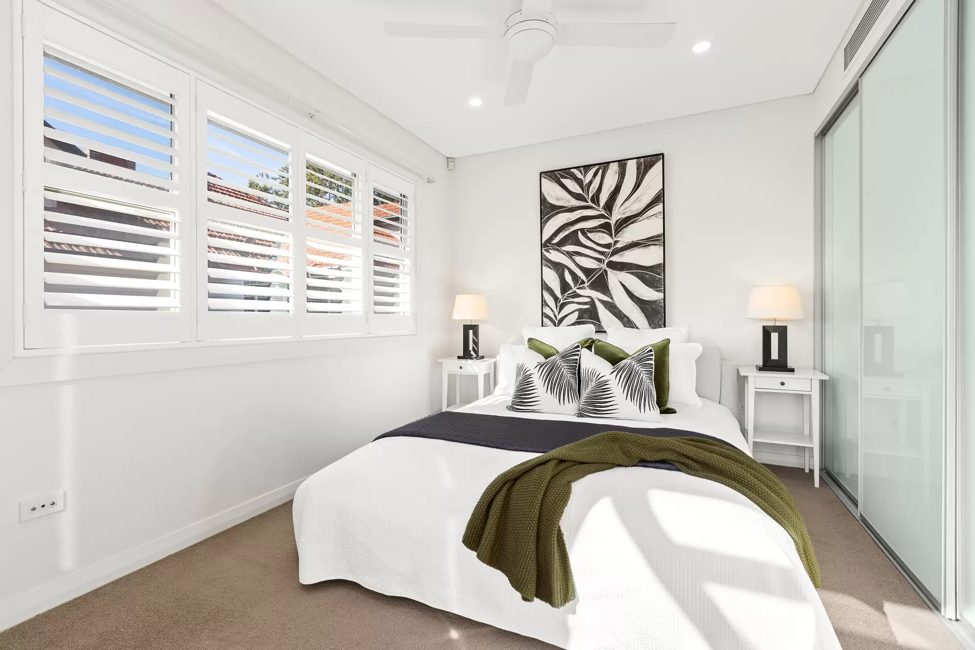 1/25-27 Ryde Road, Hunters Hill Sold by Cassidy Real Estate - image 1