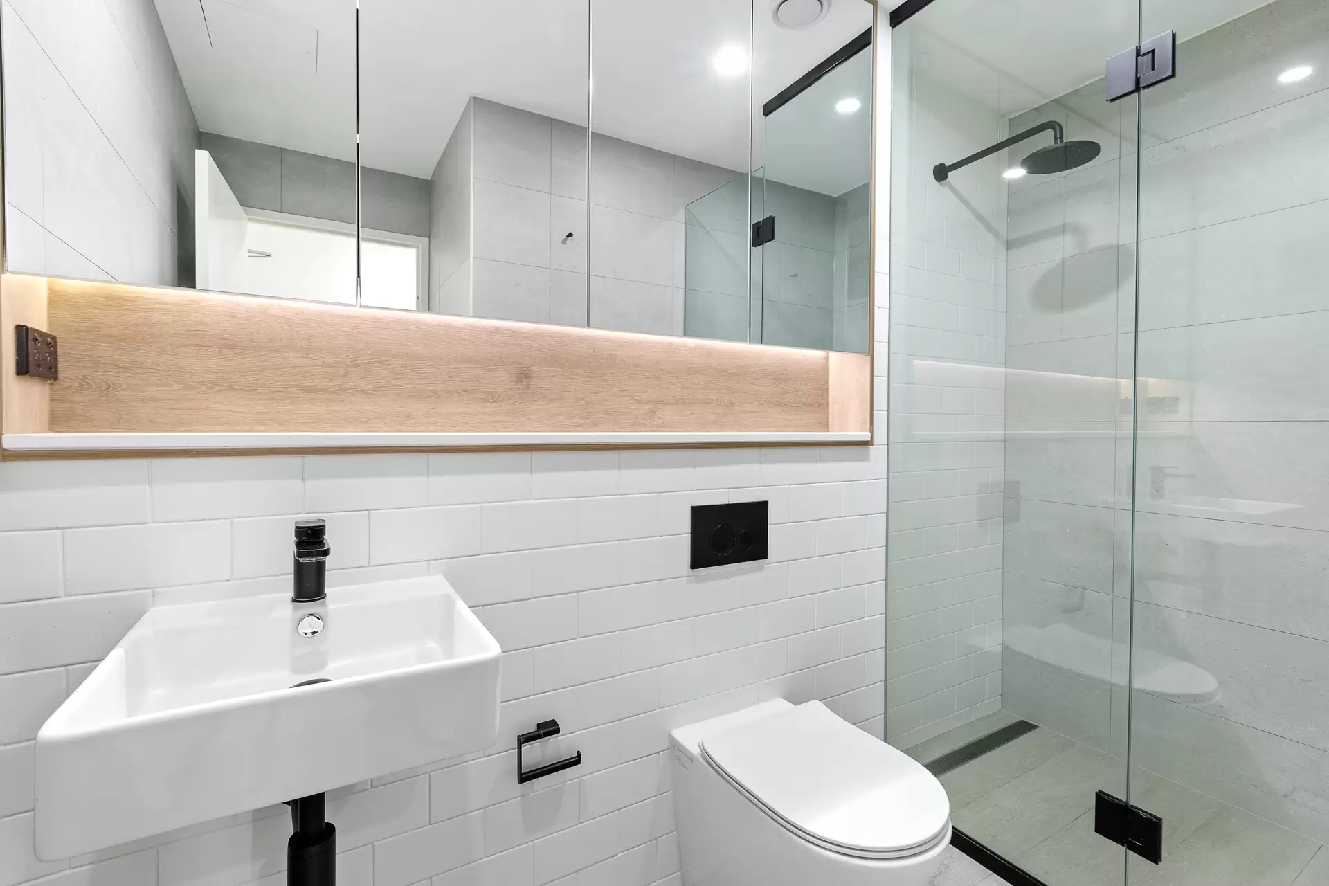 15/13 Jordan Street, Gladesville Sold by Cassidy Real Estate - image 1