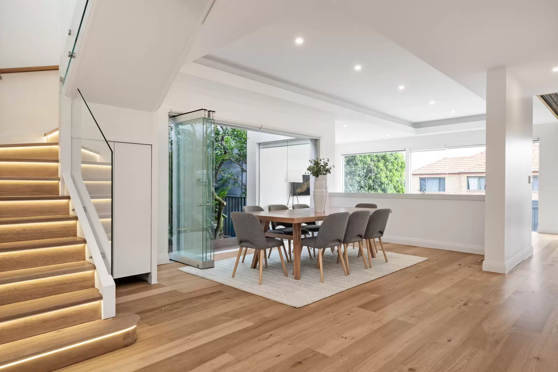 3 Pellisier Road, Putney Sold by Cassidy Real Estate - image 1
