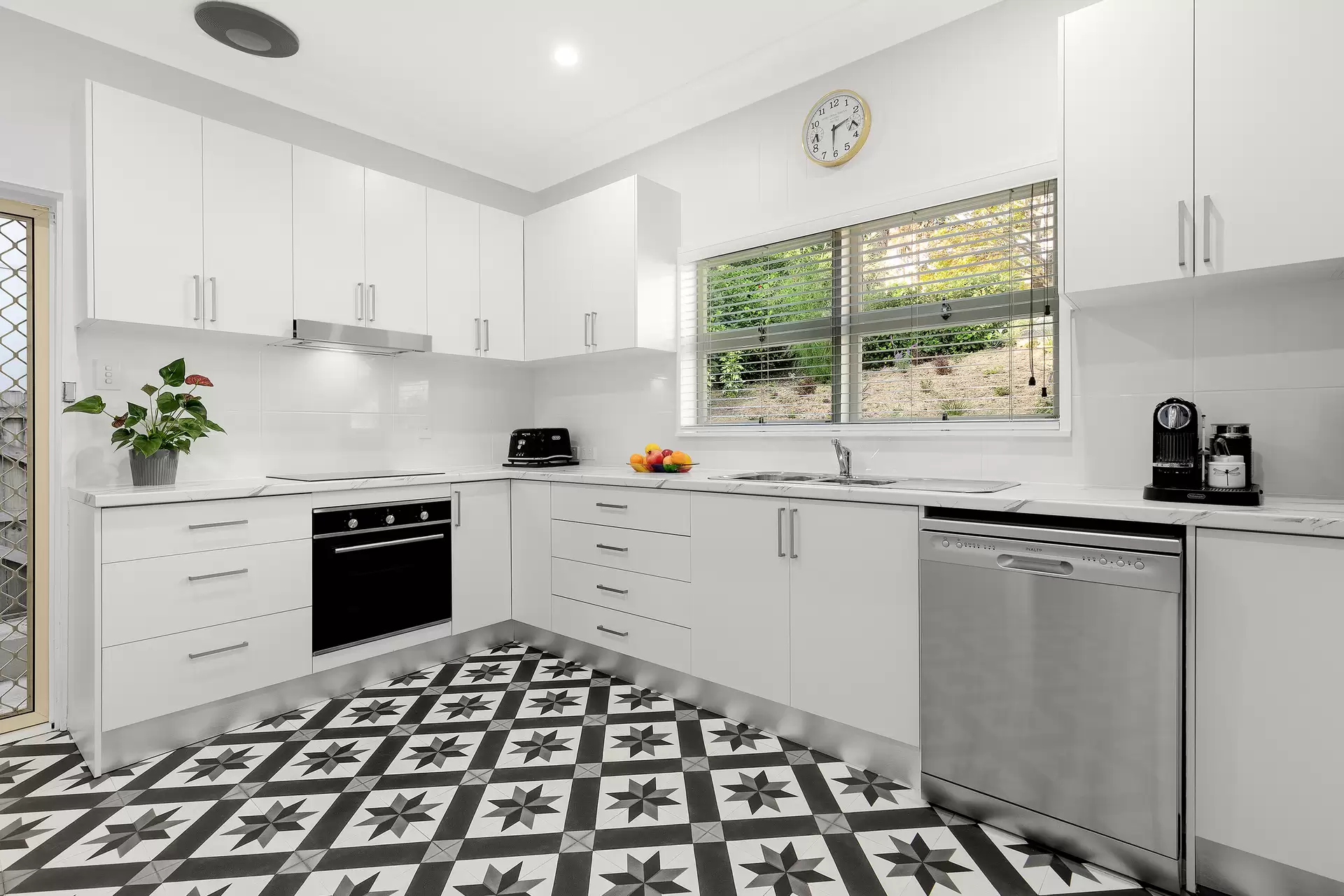 20 Pennant Avenue, Denistone Sold by Cassidy Real Estate - image 1
