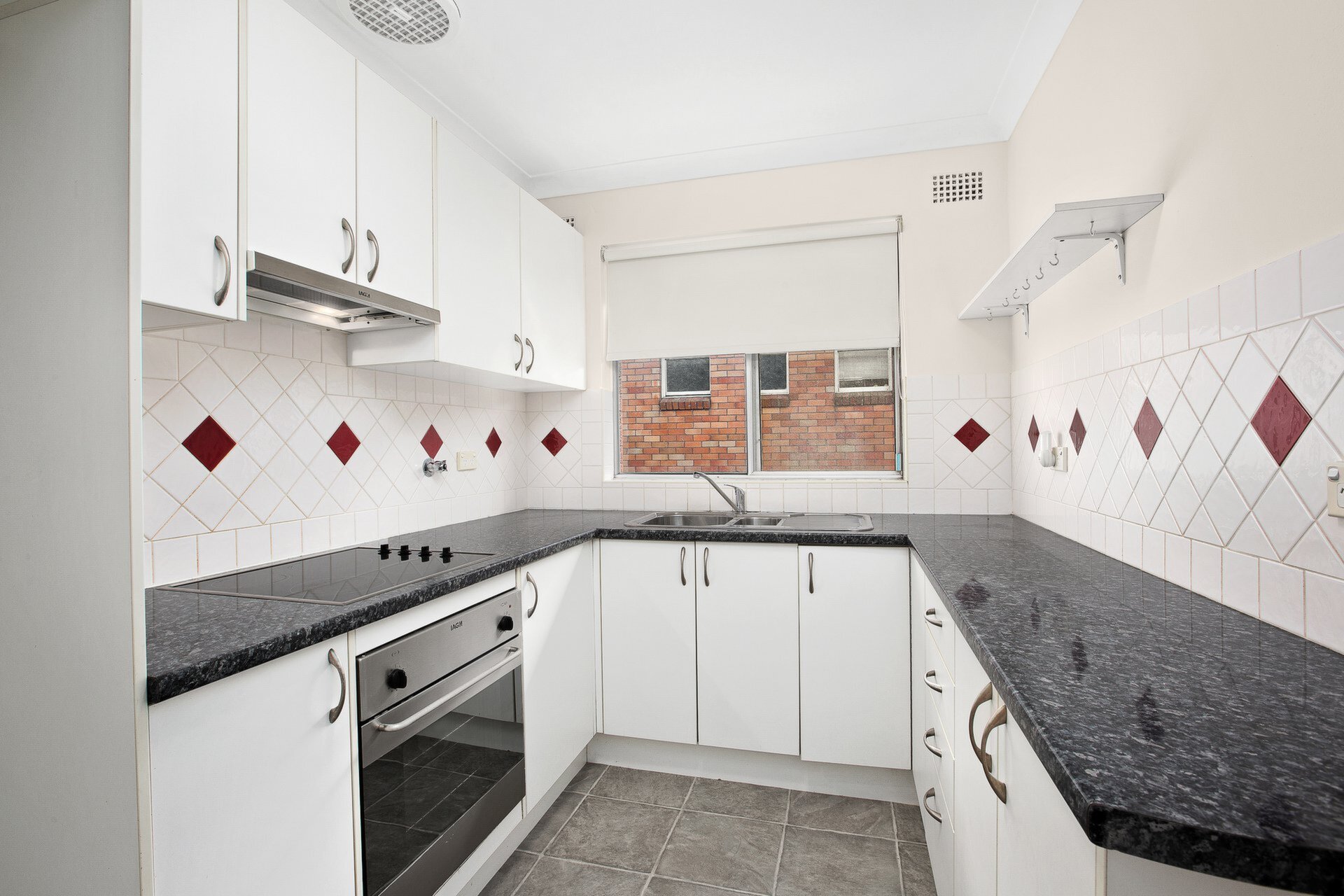 10/3 Western Crescent, Gladesville Sold by Cassidy Real Estate - image 1