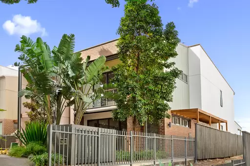 34 Lardelli Drive, Ryde Sold by Cassidy Real Estate