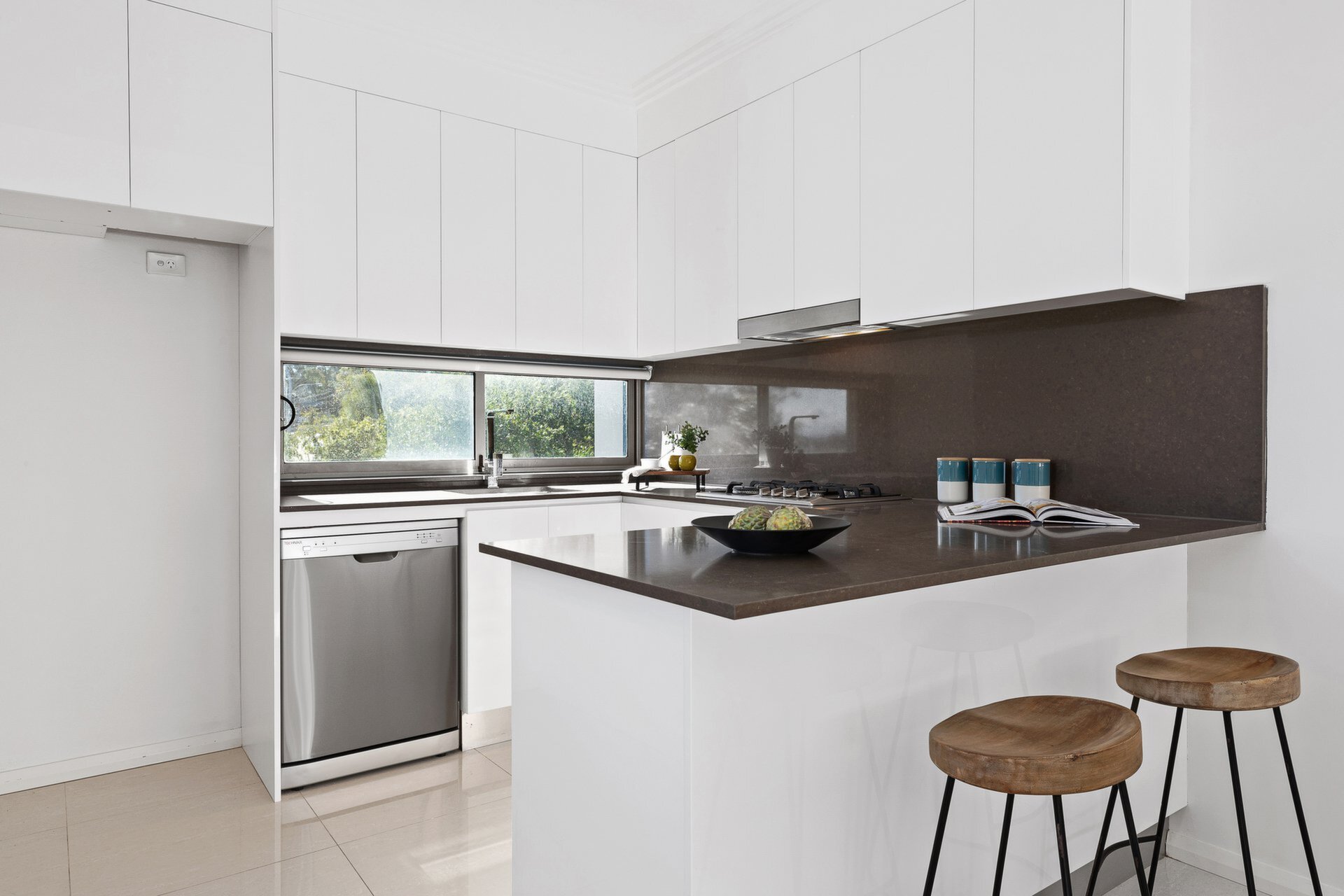 9/241 Blaxland Road, Ryde Sold by Cassidy Real Estate - image 1