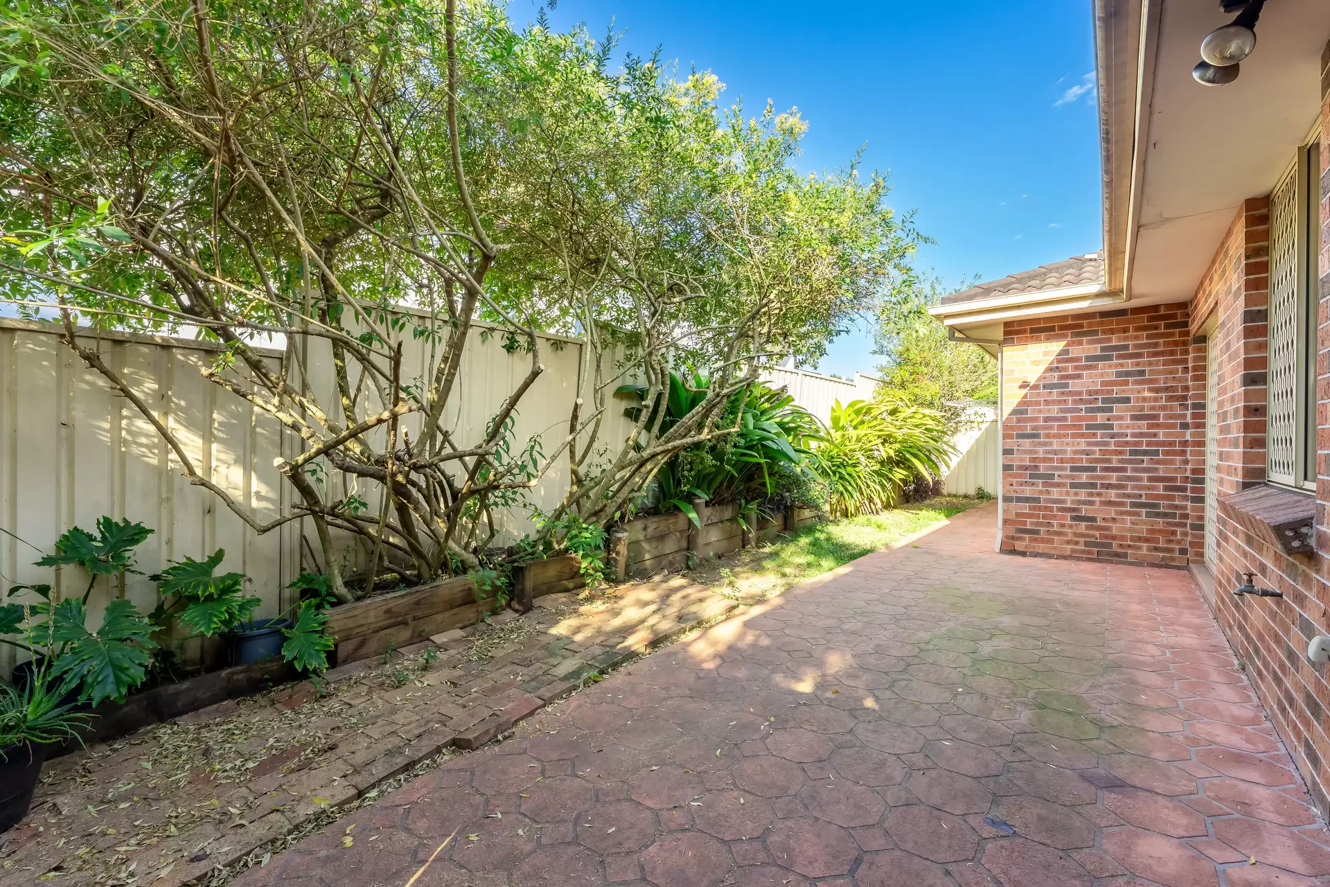 1/2a Simpson Street, Putney Sold by Cassidy Real Estate - image 1