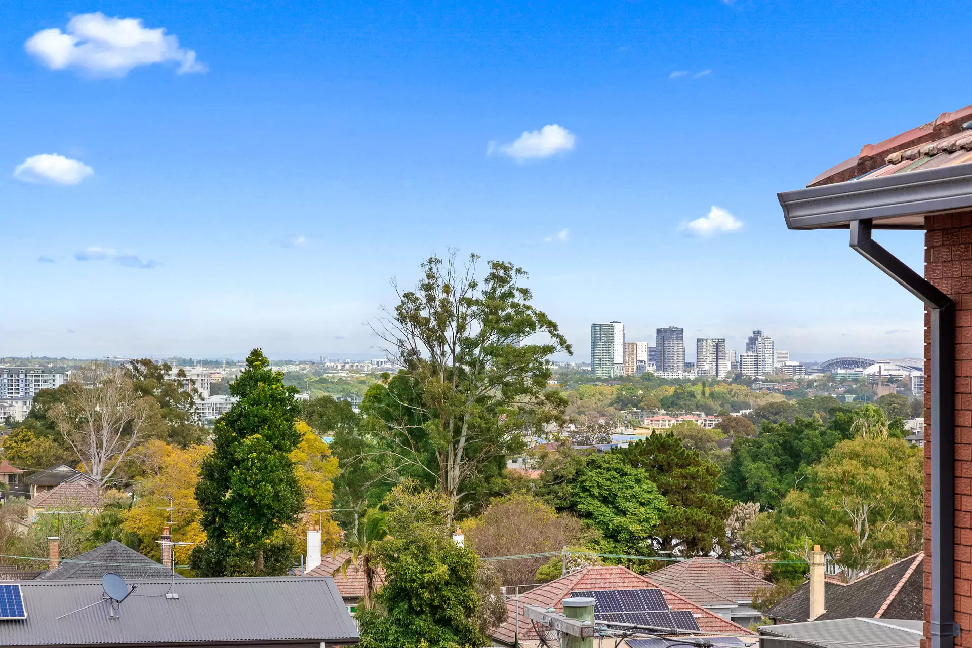 9/1 Western Crescent, Gladesville Sold by Cassidy Real Estate - image 1