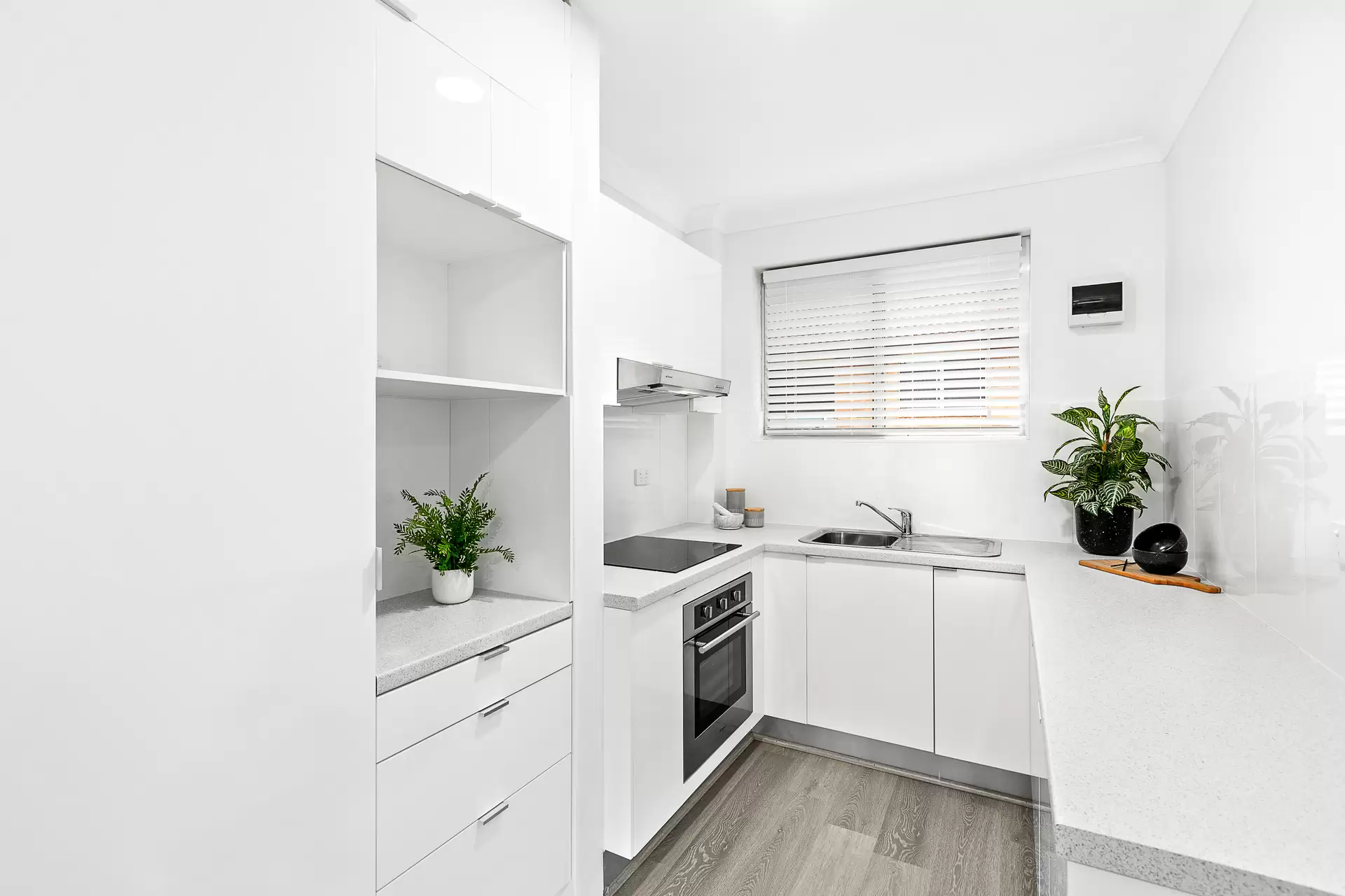 9/3 Stansell Street, Gladesville Sold by Cassidy Real Estate - image 1