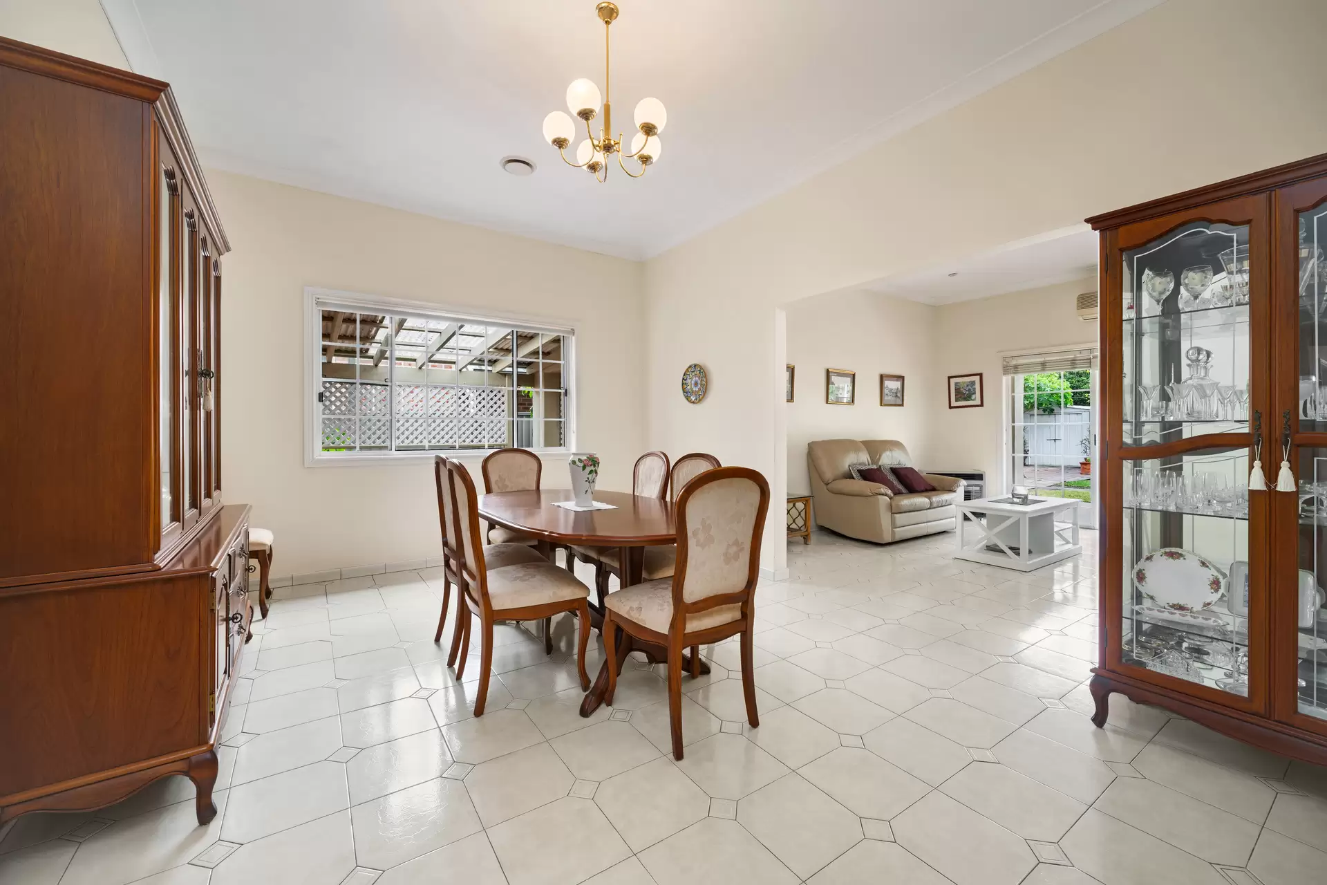 99 Charles Street, Putney Sold by Cassidy Real Estate - image 1