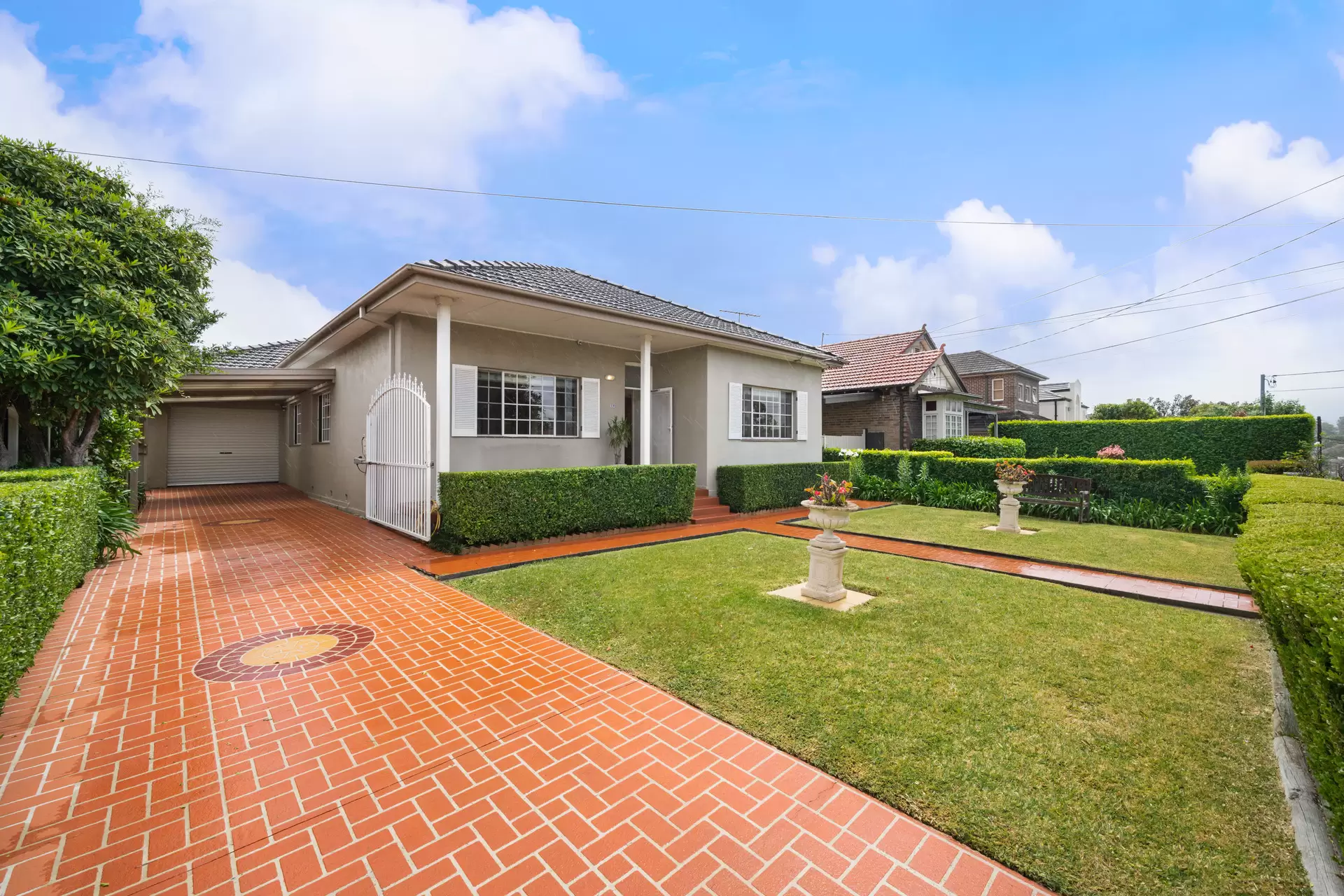 99 Charles Street, Putney Sold by Cassidy Real Estate - image 1