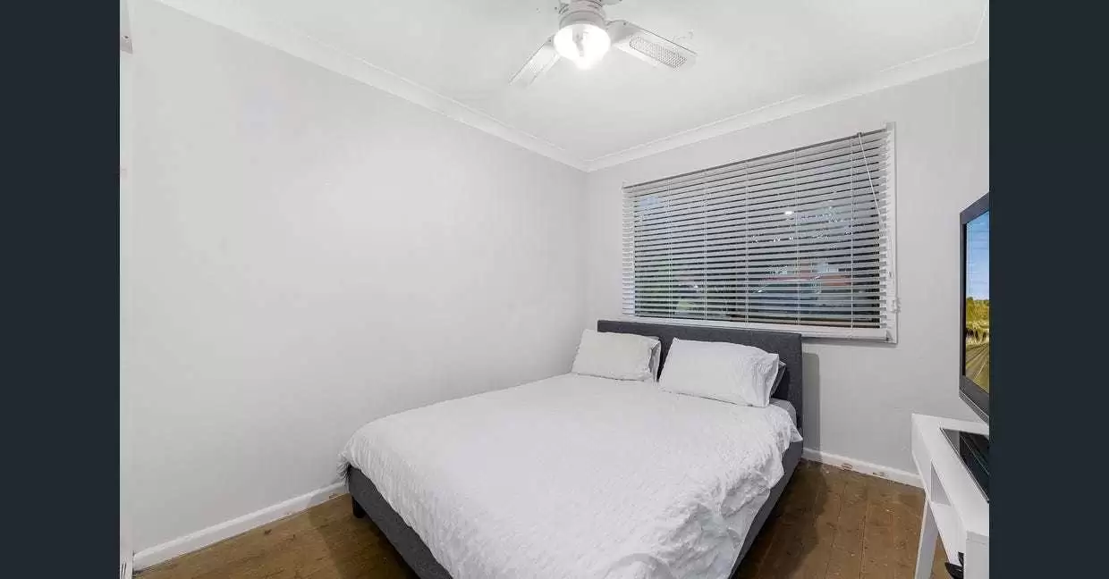 28 Iris Street, Guildford West Leased by Cassidy Real Estate - image 1