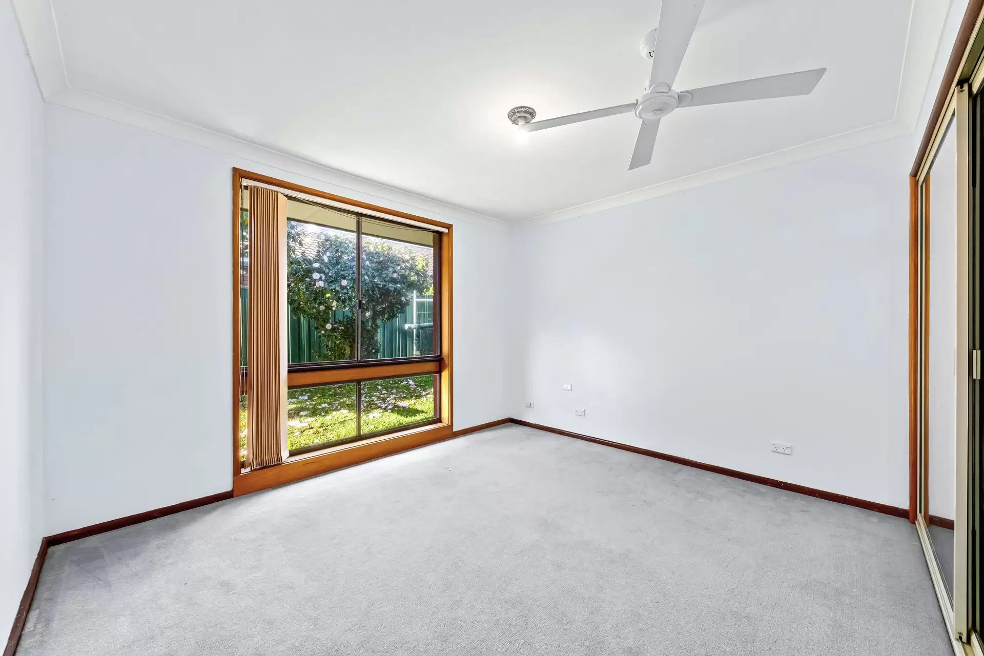 2/8 David Avenue, North Ryde Leased by Cassidy Real Estate - image 1
