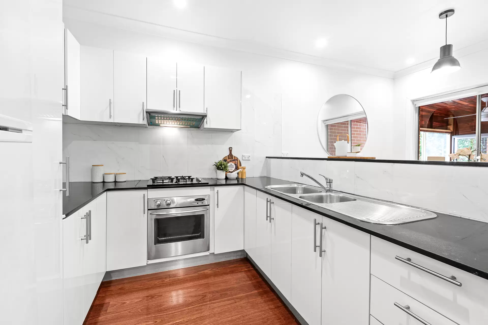2/24 Irvine Crescent, Ryde Sold by Cassidy Real Estate - image 1