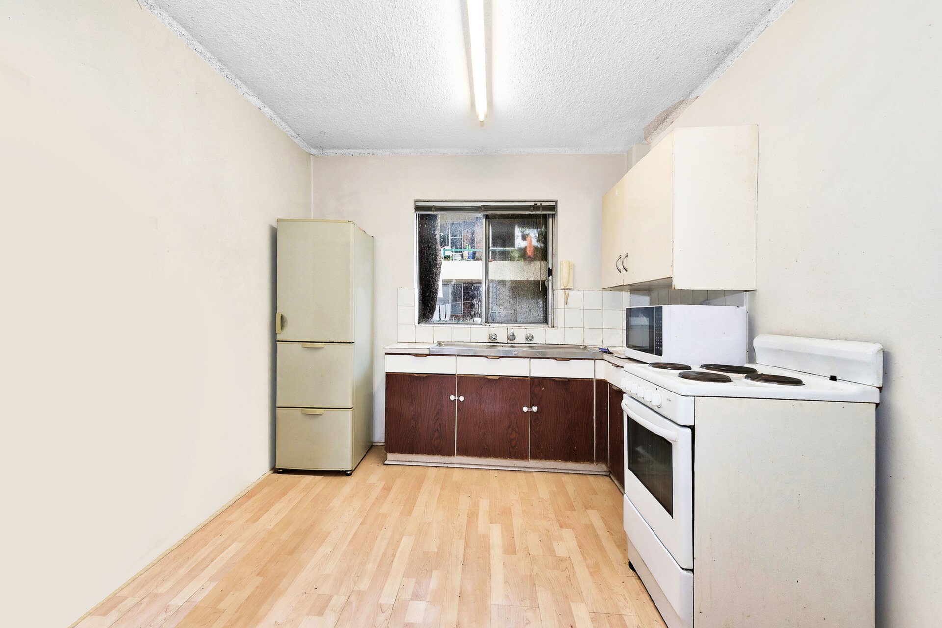 21/31-33 Hampstead Road, Homebush West Sold by Cassidy Real Estate - image 1