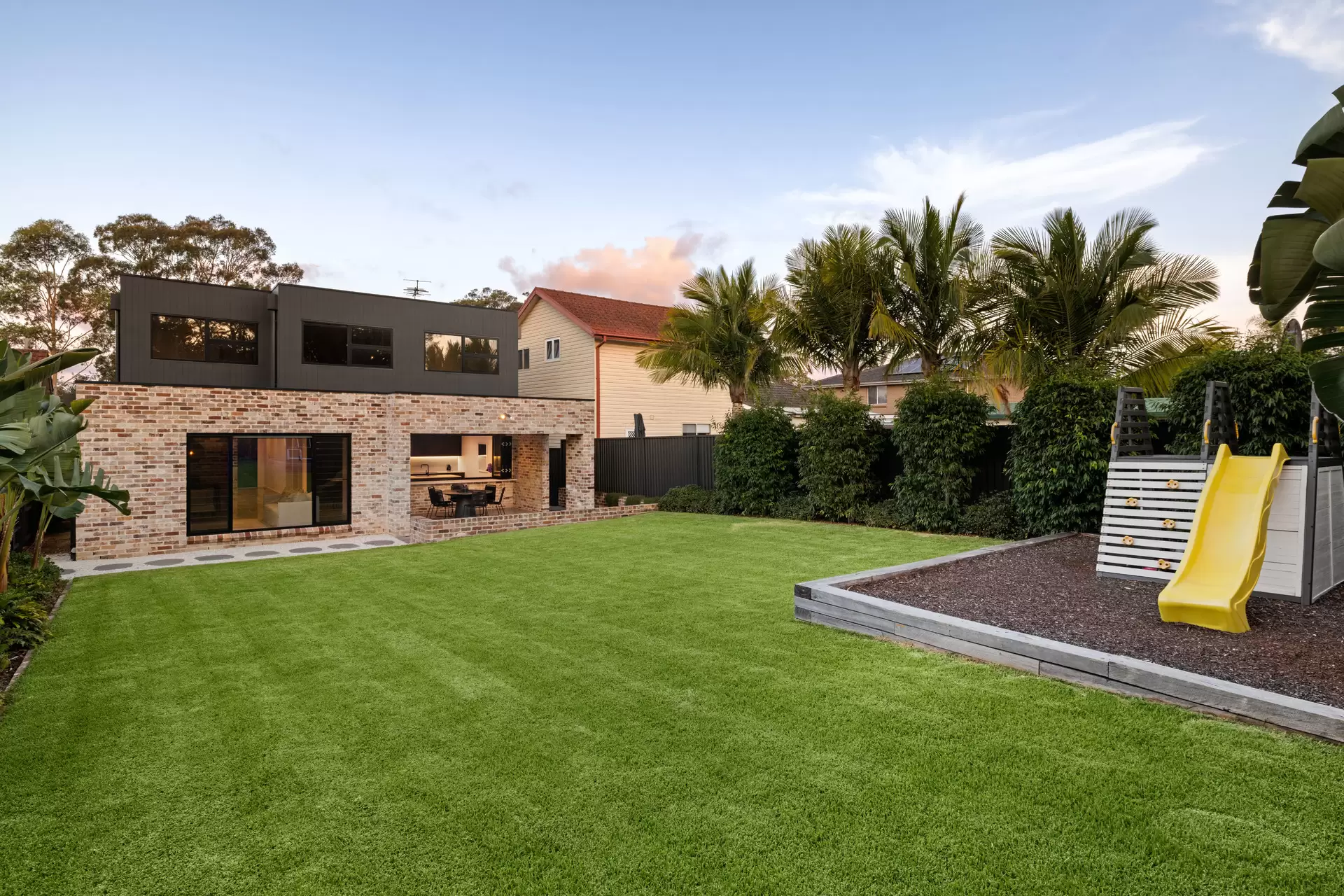 218 Morrison Road, Putney Sold by Cassidy Real Estate - image 1