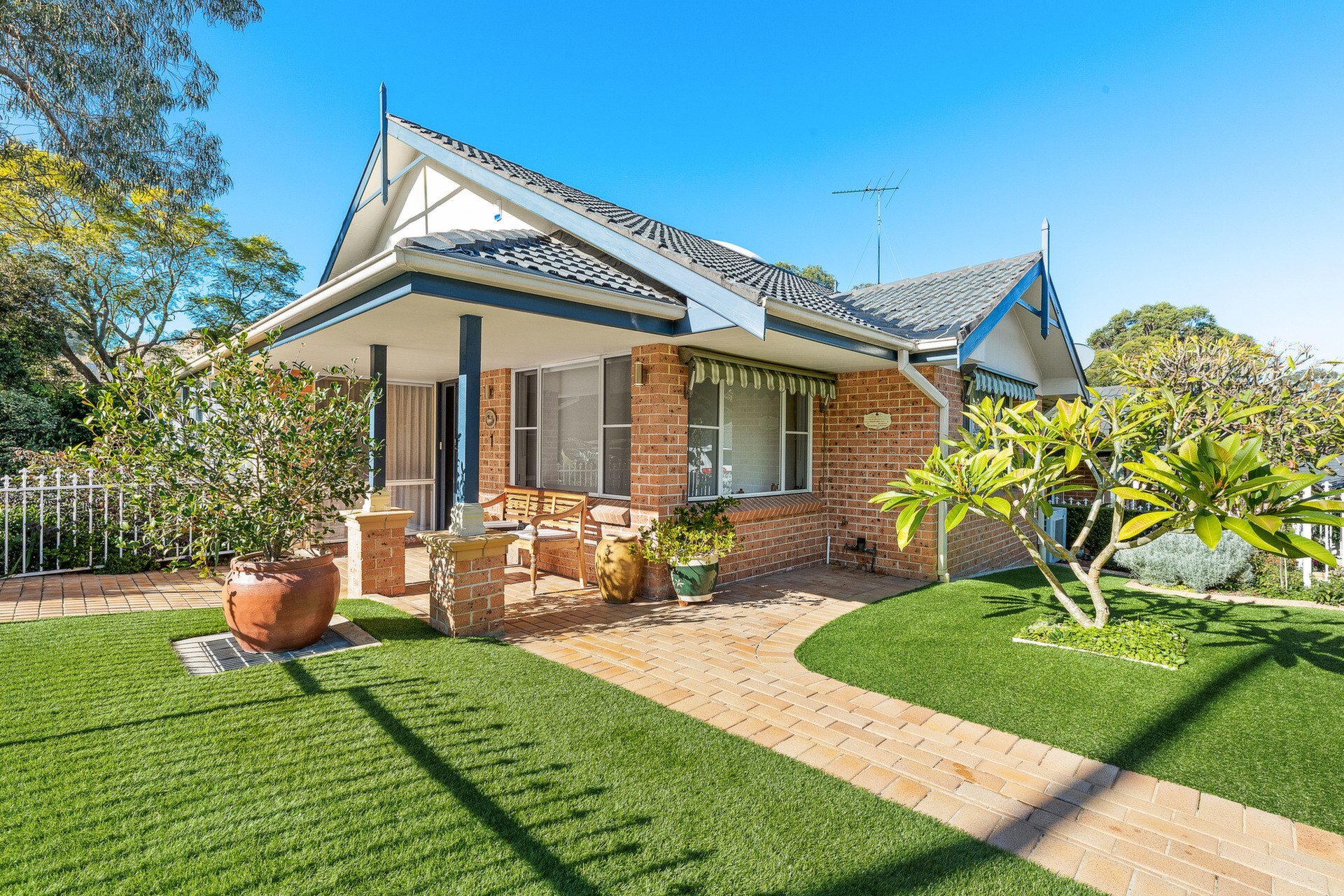 1/16-18 Ashburn Place, Gladesville Sold by Cassidy Real Estate - image 1