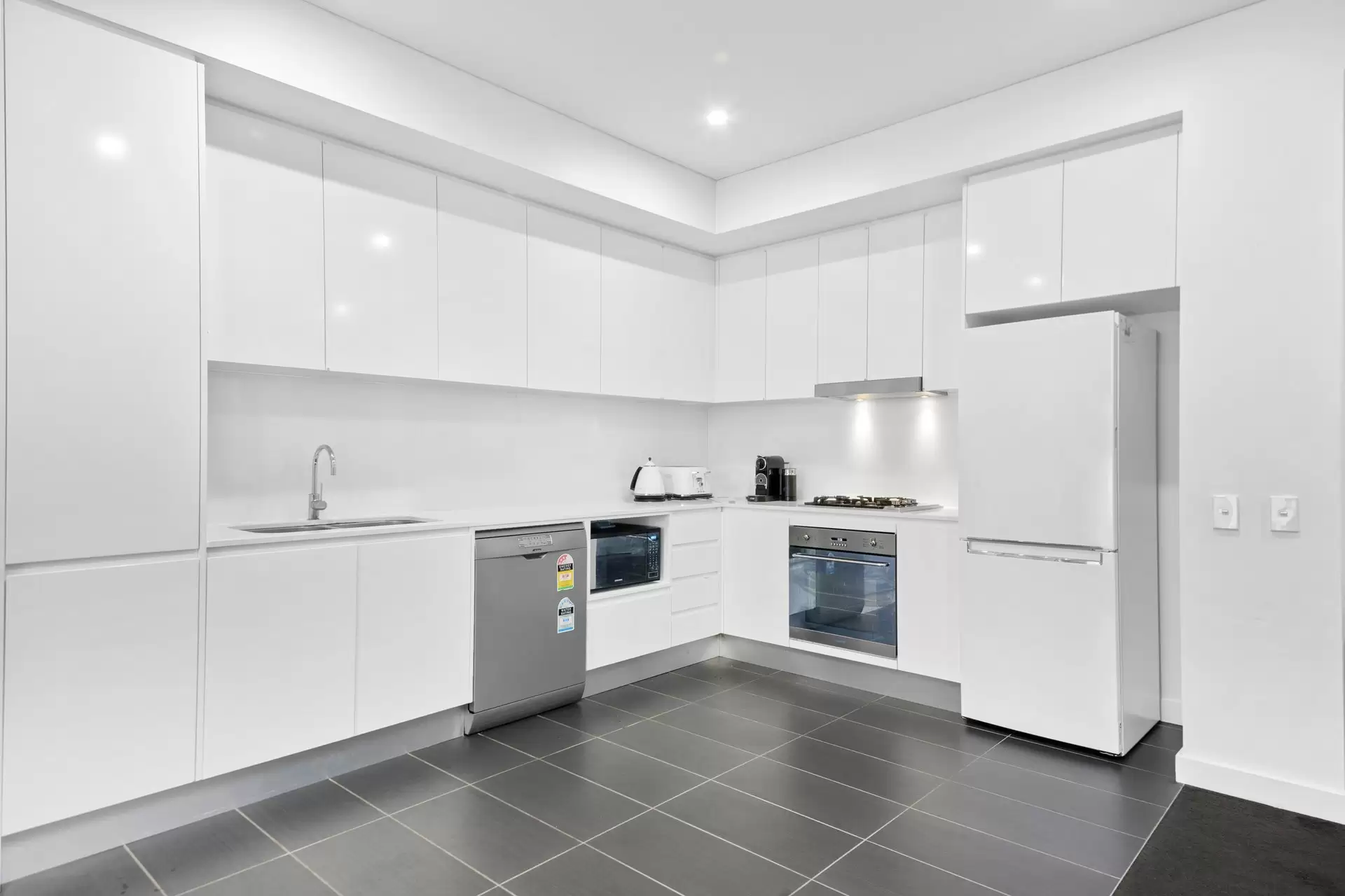 203/118 Old Canterbury Road, Lewisham Sold by Cassidy Real Estate - image 1
