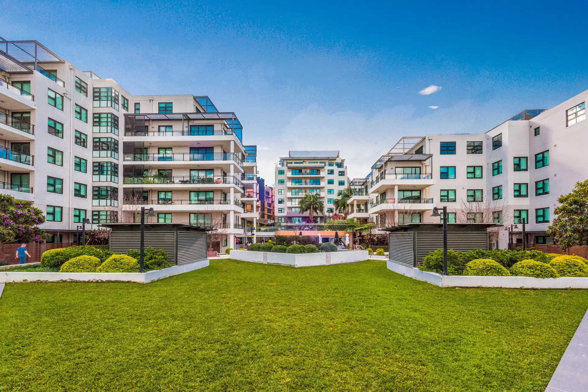 7/11 Bay Drive, Meadowbank Sold by Cassidy Real Estate - image 1