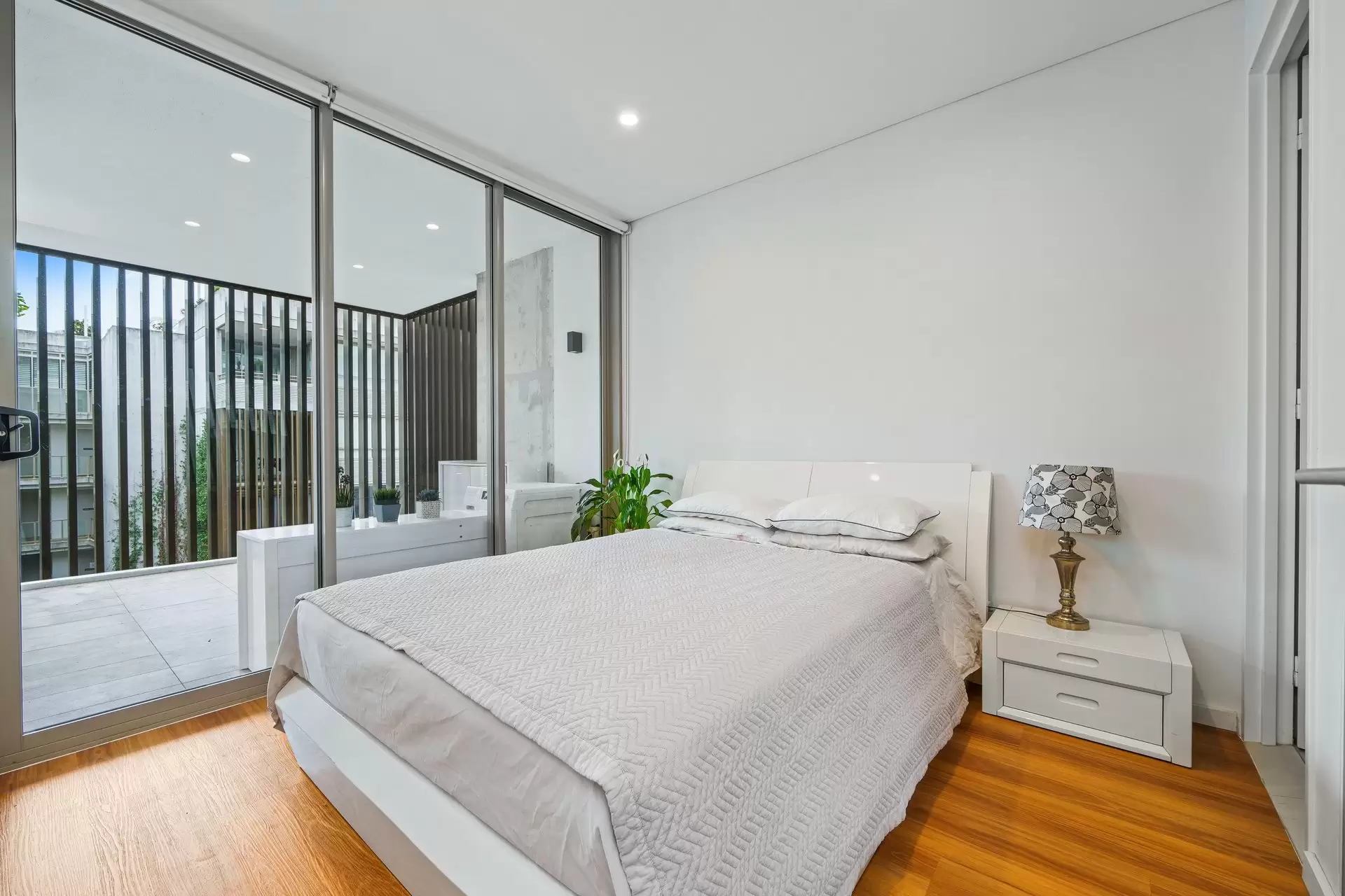 2610/2 Mentmore Avenue, Rosebery For Sale by Cassidy Real Estate - image 1