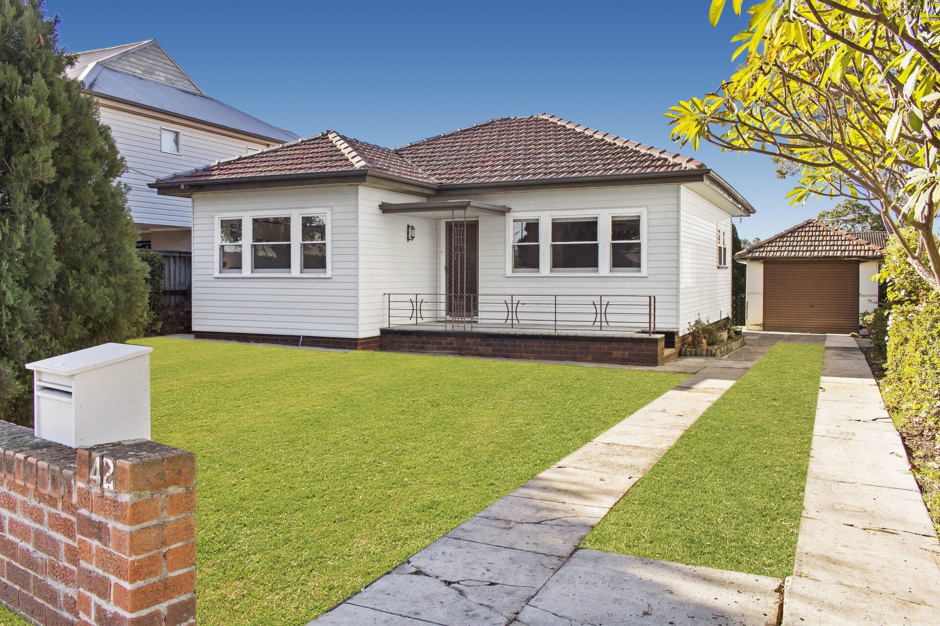 42 Pellisier Road, Putney Sold by Cassidy Real Estate - image 1