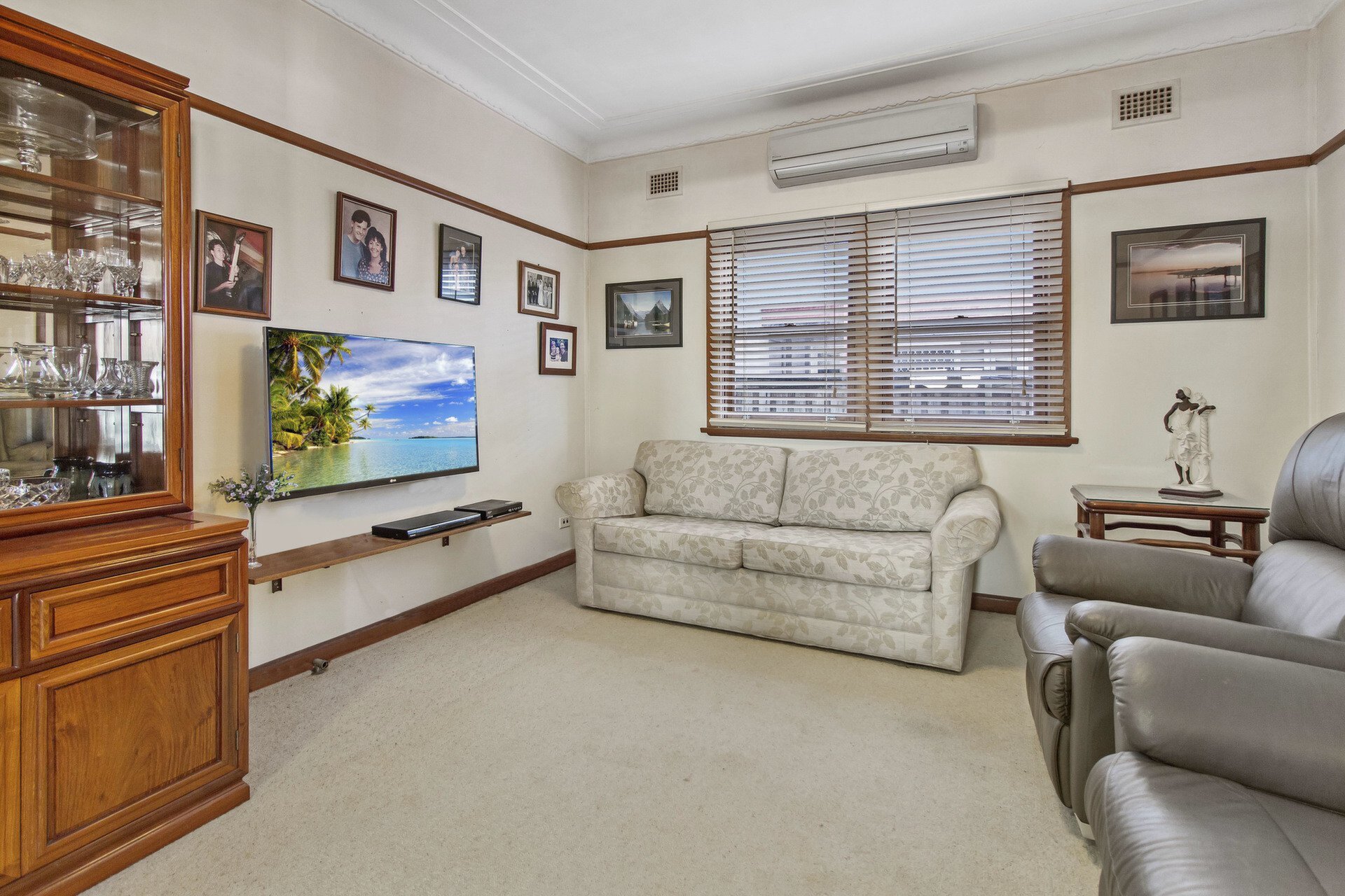 42 Pellisier Road, Putney Sold by Cassidy Real Estate - image 1