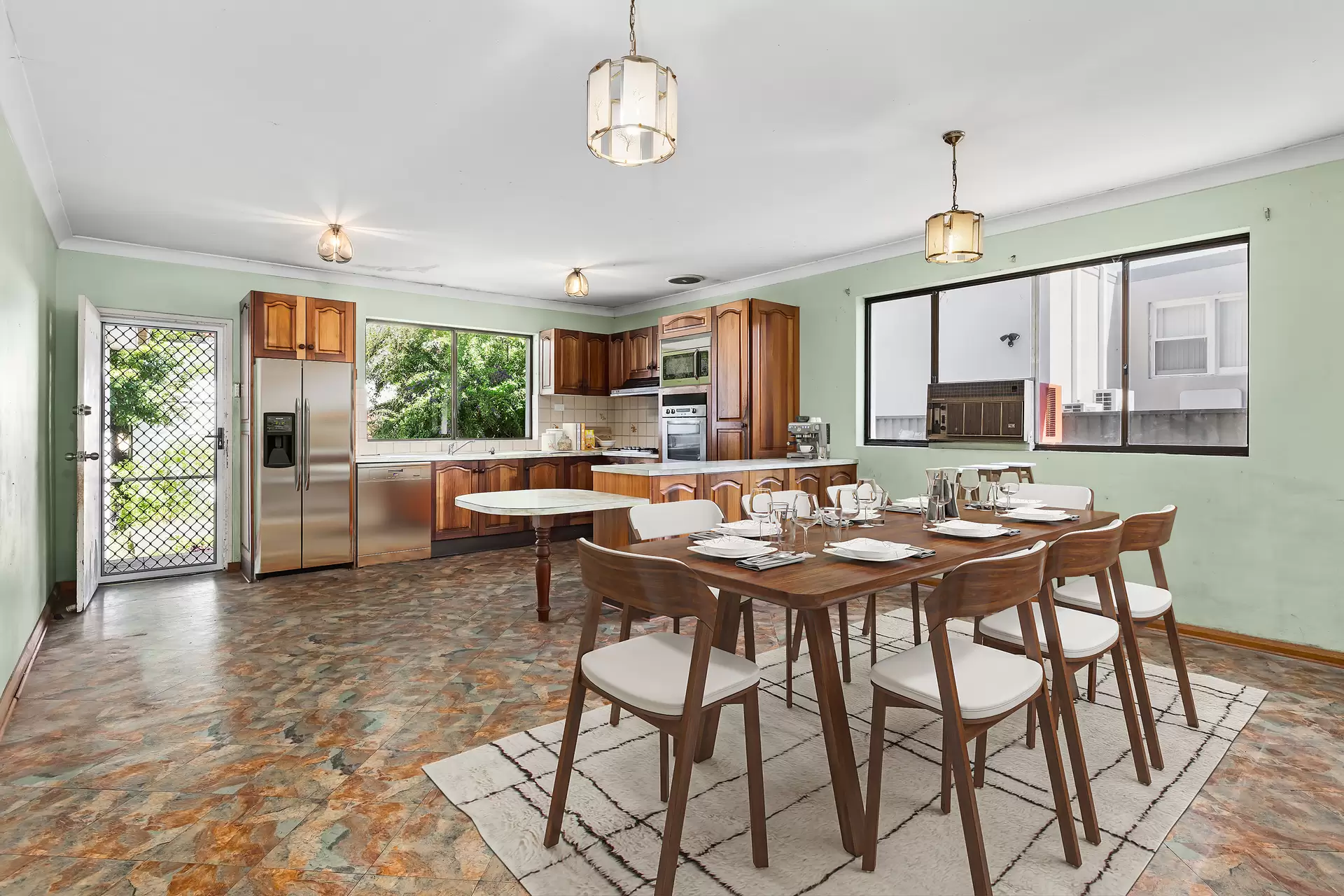 104 Charles Street, Putney Sold by Cassidy Real Estate - image 1