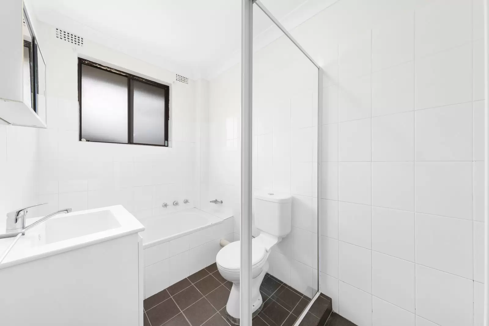 6/31 Meadow Crescent, Meadowbank Leased by Cassidy Real Estate - image 1