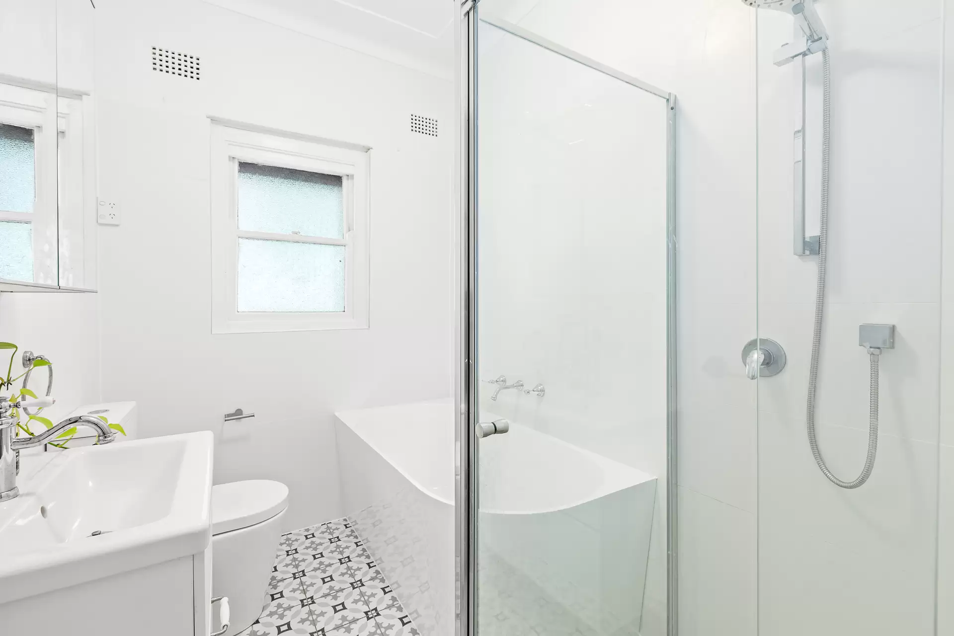 47 Magdala Road, North Ryde Sold by Cassidy Real Estate - image 1