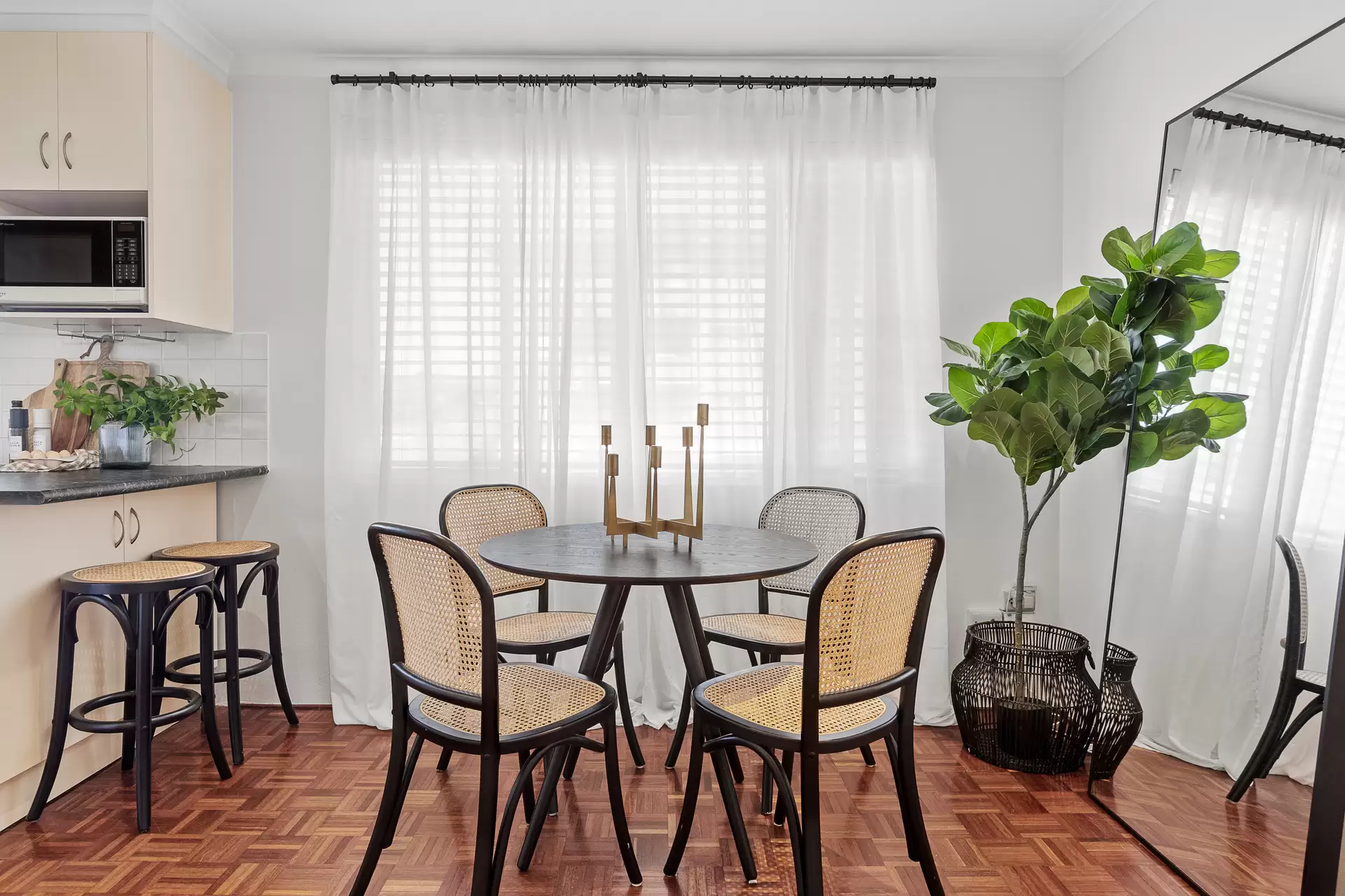 6/15 Riverview Street, West Ryde Sold by Cassidy Real Estate - image 1