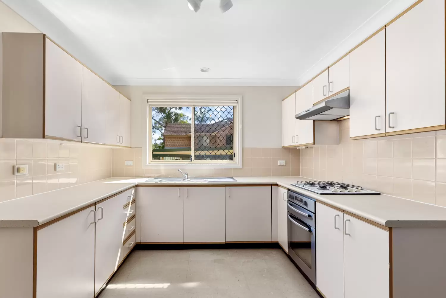 16A Ruse Street, North Ryde Leased by Cassidy Real Estate - image 1