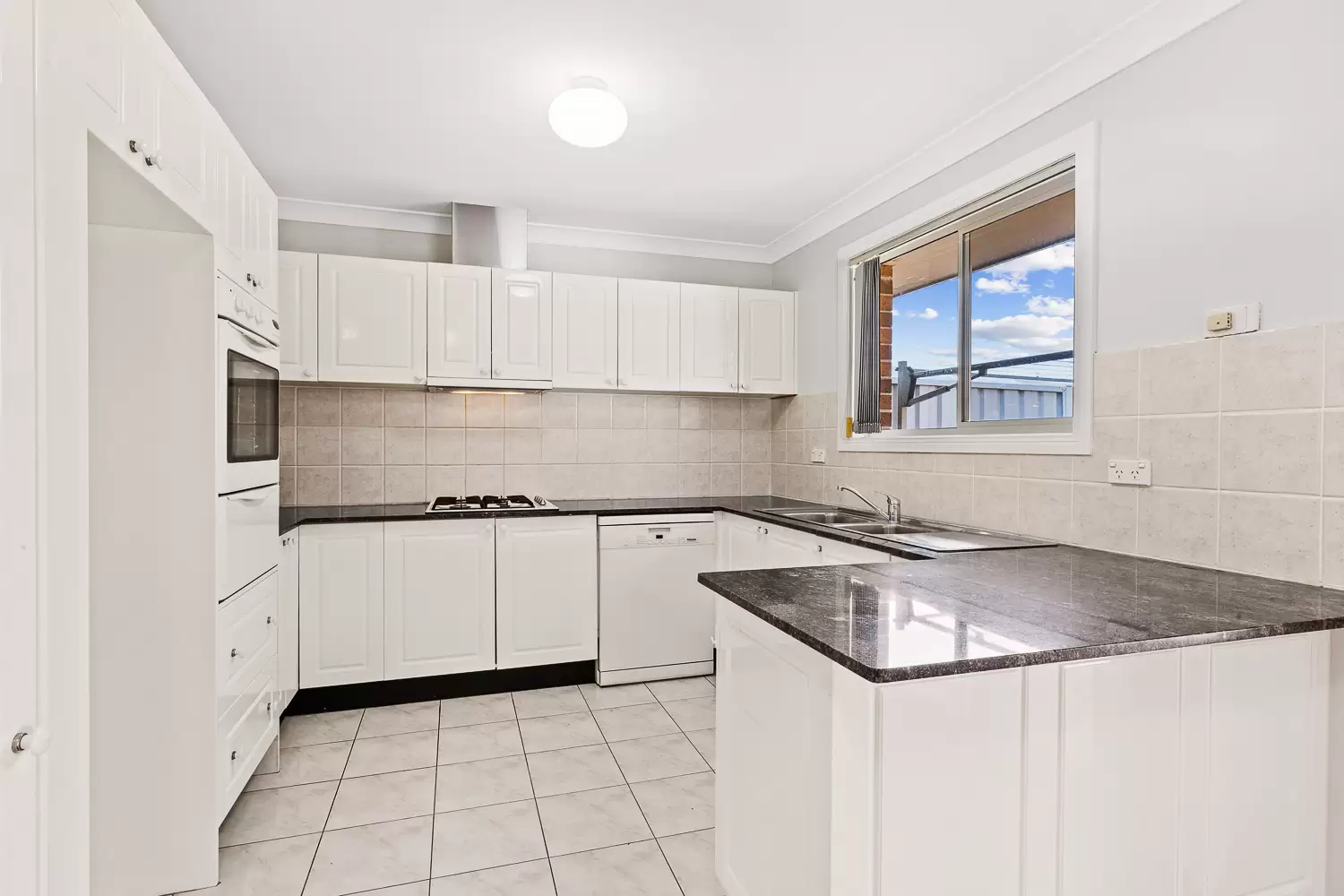 4/428 Blaxland Road, Denistone Leased by Cassidy Real Estate - image 1