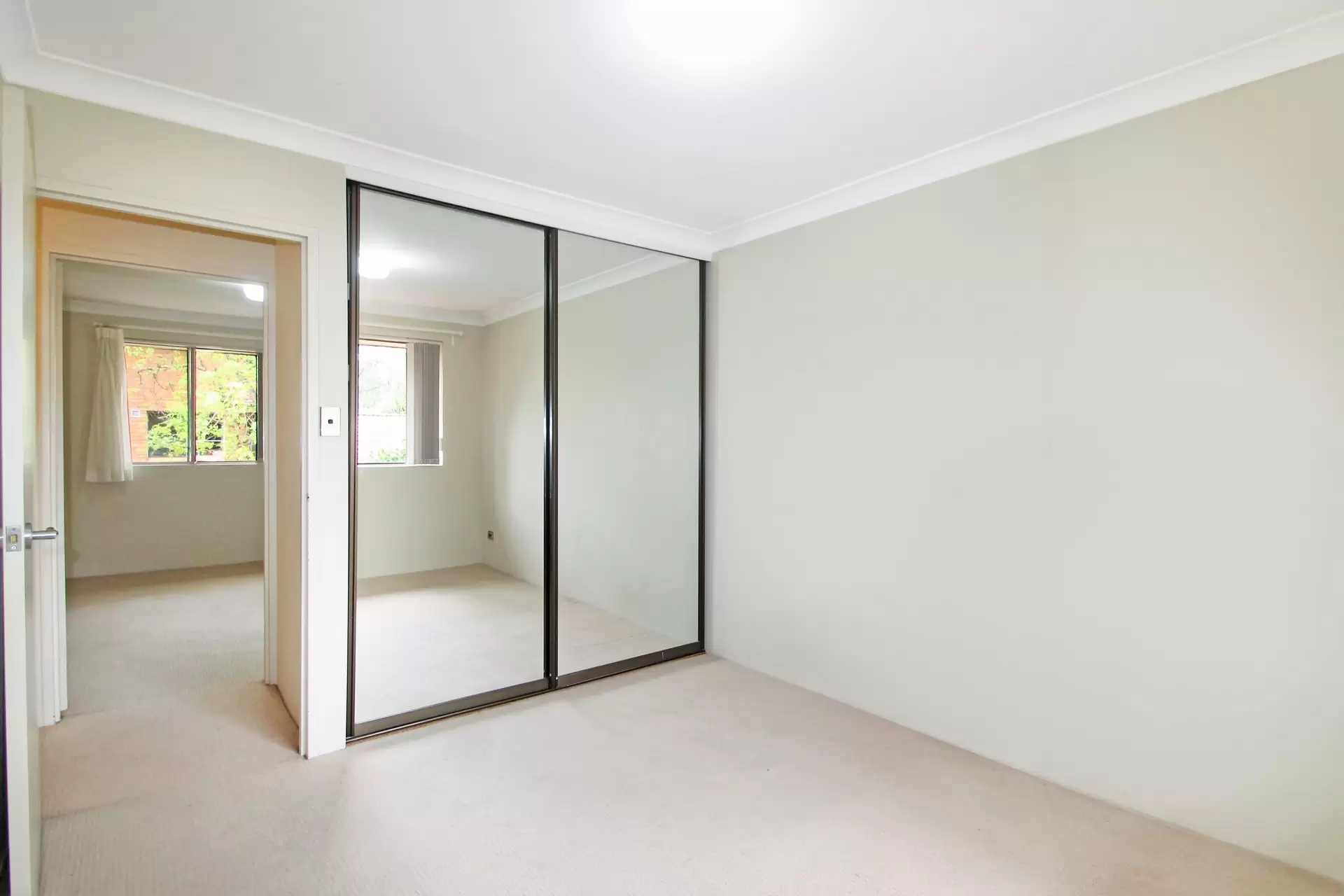 29/7-15 Taranto Road, Marsfield Leased by Cassidy Real Estate - image 1