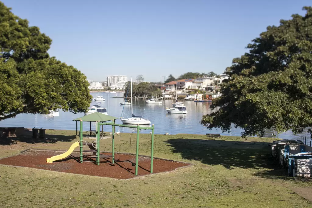 1/3-9a Beach Street, Tennyson Point Leased by Cassidy Real Estate - image 1