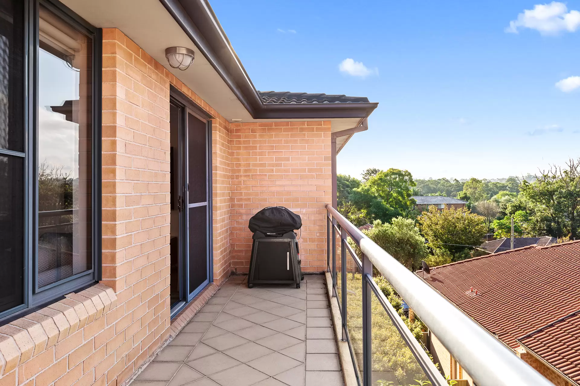 10/1-3 Beazley Street, Ryde Sold by Cassidy Real Estate - image 1