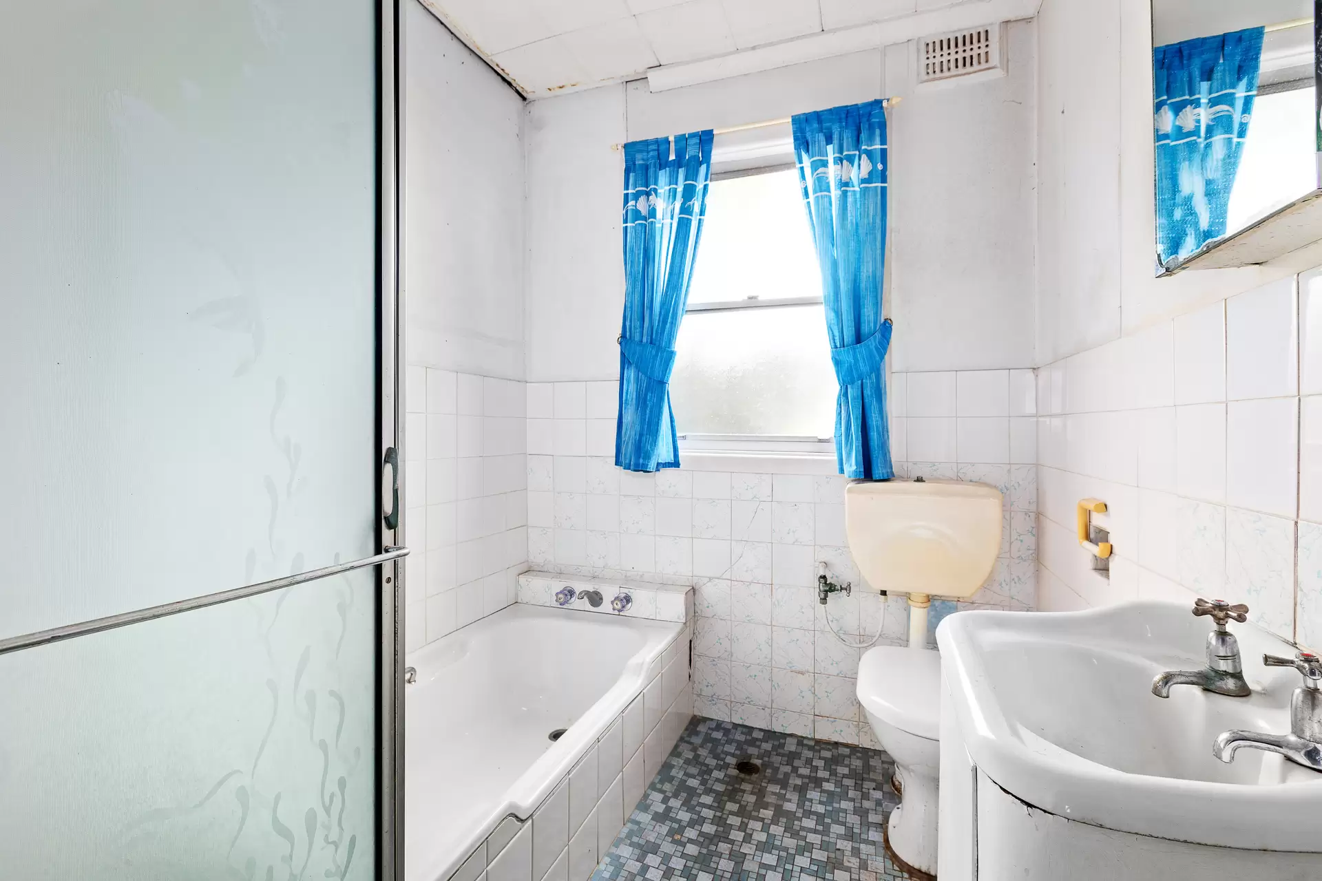 9 Cressy Road, Ryde Sold by Cassidy Real Estate - image 1