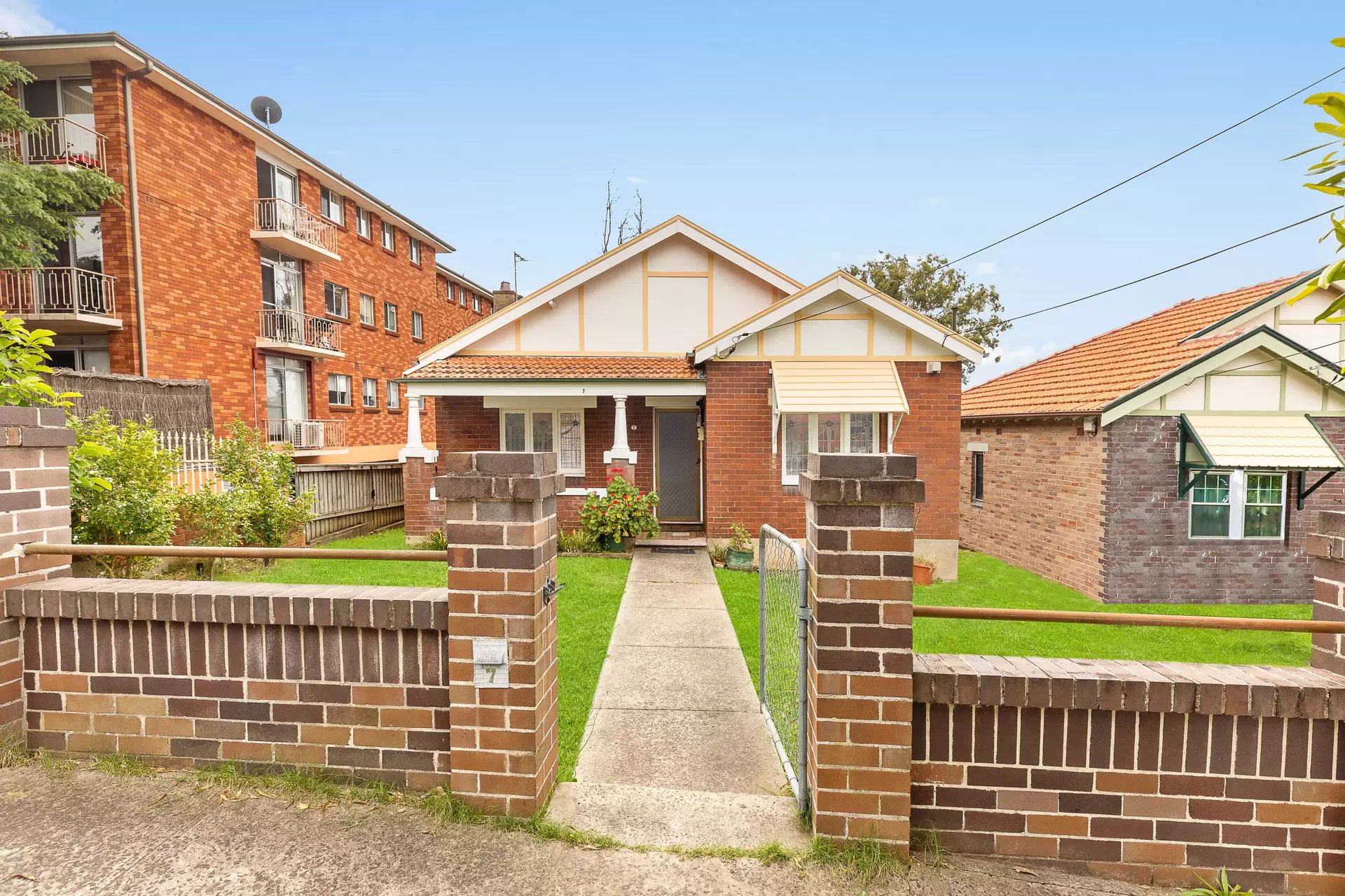 7 Harvard Street, Gladesville Leased by Cassidy Real Estate - image 1