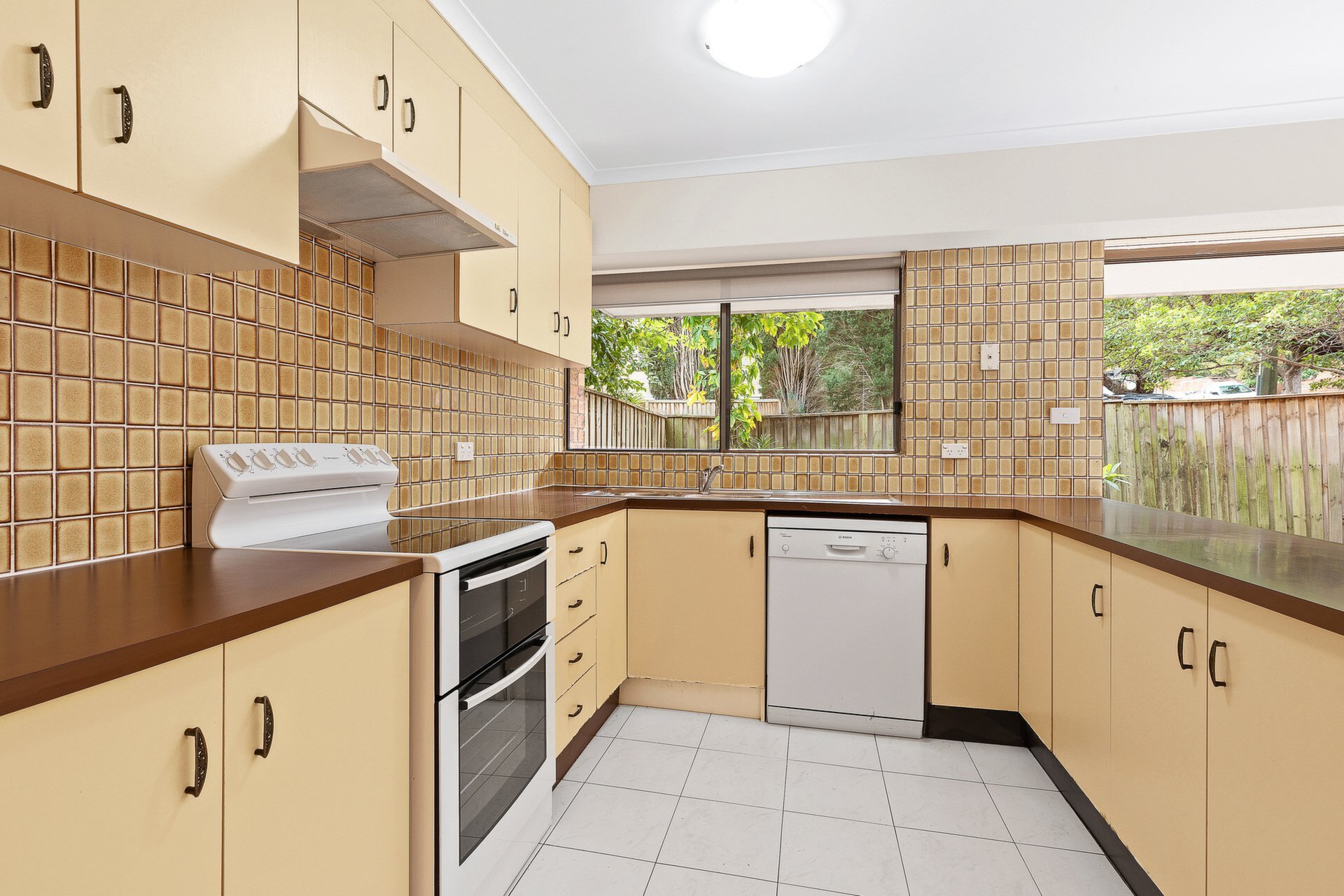 1/17 Ashburn Place, Gladesville Sold by Cassidy Real Estate - image 1