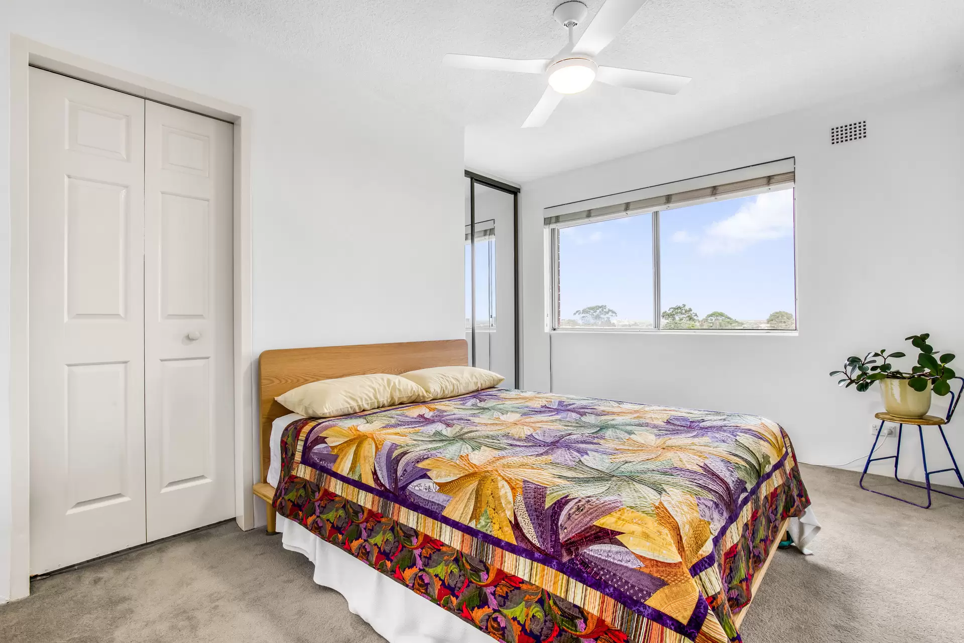 11/1 Western Crescent, Gladesville Leased by Cassidy Real Estate - image 1