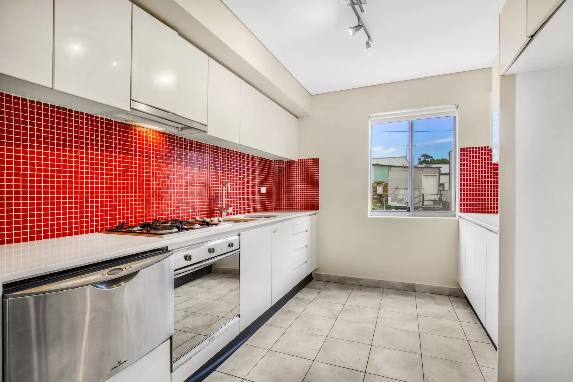 13/22-28 Victoria Street, Beaconsfield Leased by Cassidy Real Estate - image 1