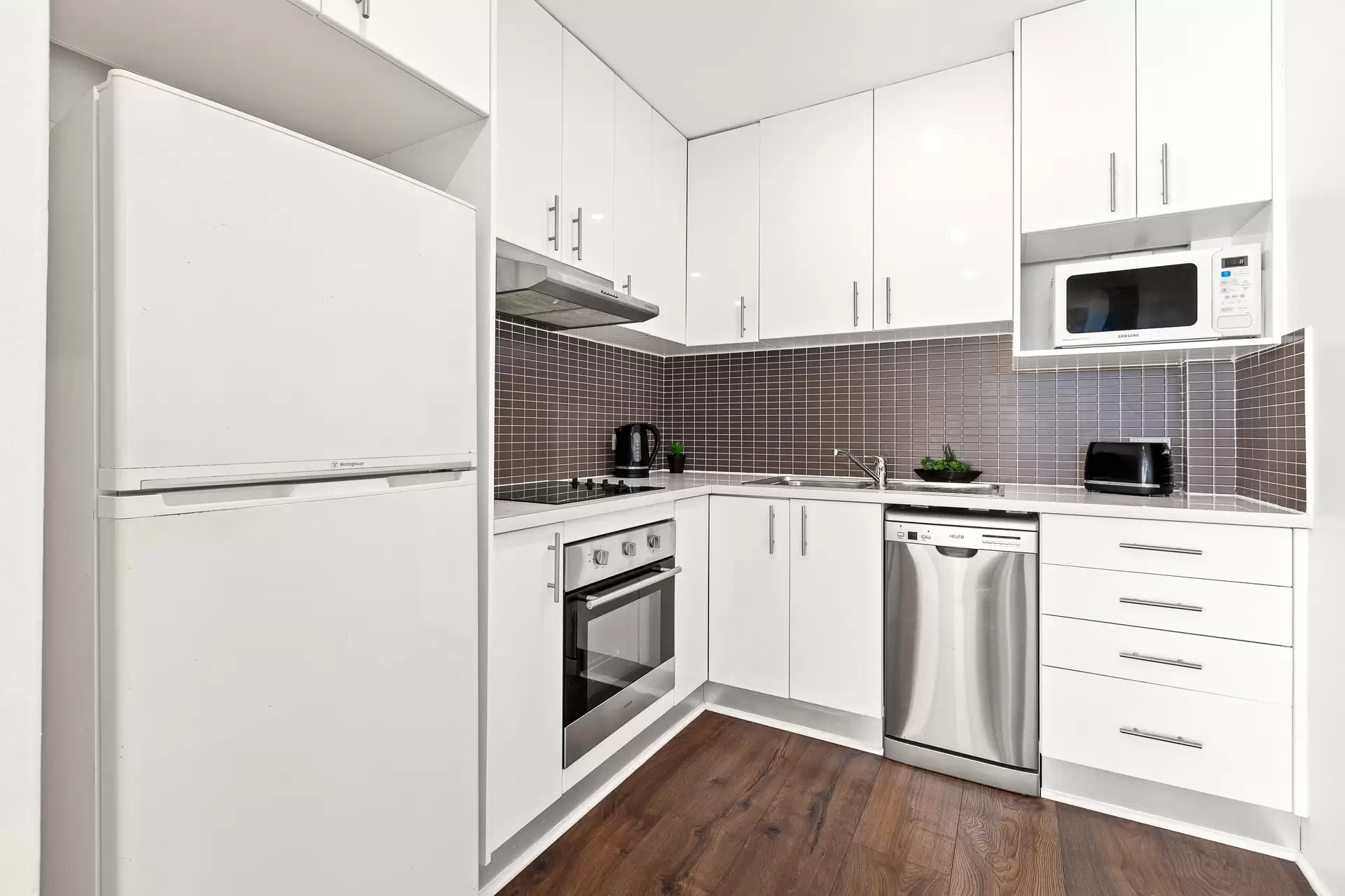1/11a Cambridge Street, Gladesville Sold by Cassidy Real Estate - image 1