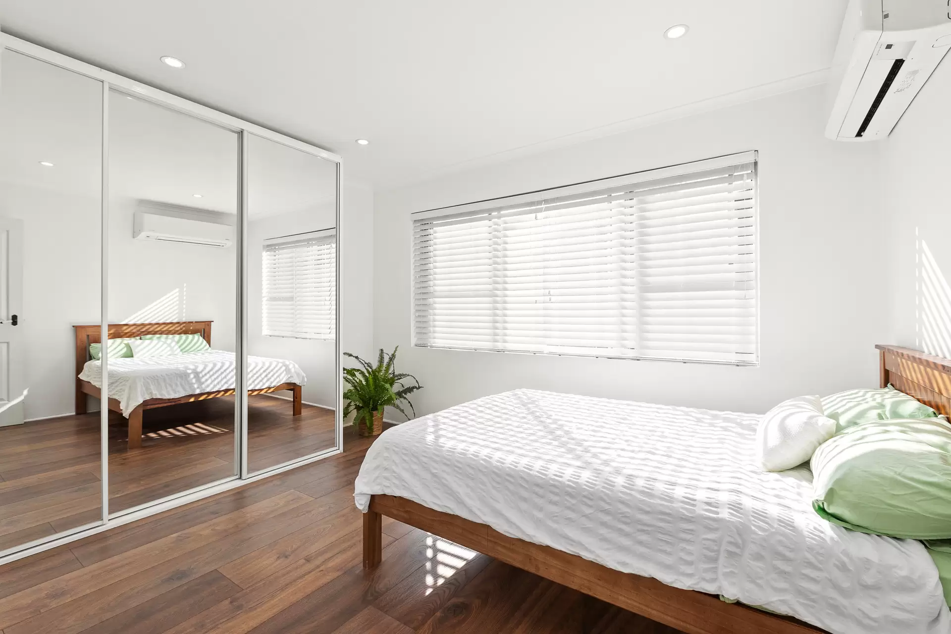 1/11a Cambridge Street, Gladesville Sold by Cassidy Real Estate - image 1