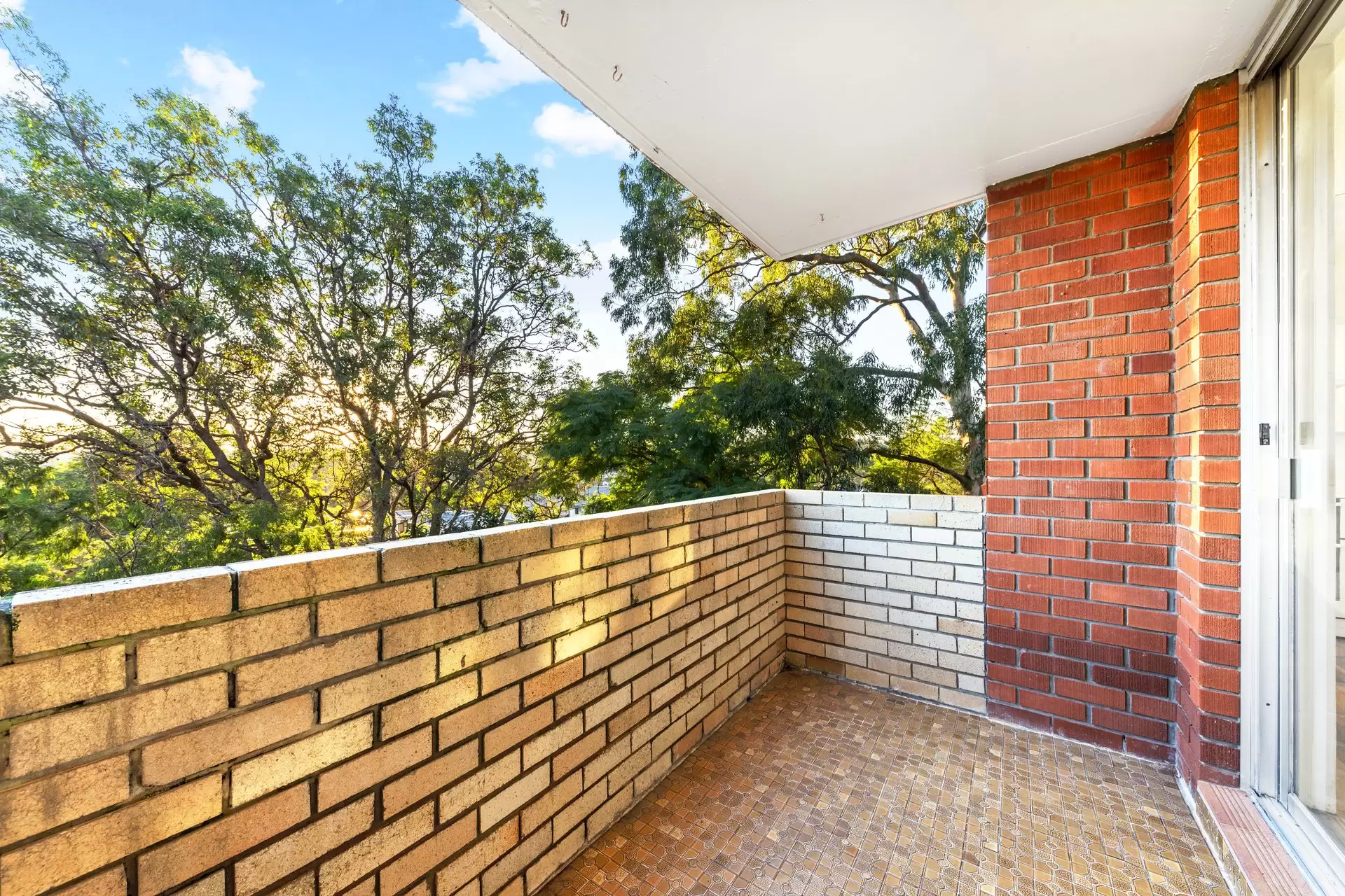23/21-27 Meadow Crescent, Meadowbank Leased by Cassidy Real Estate - image 1