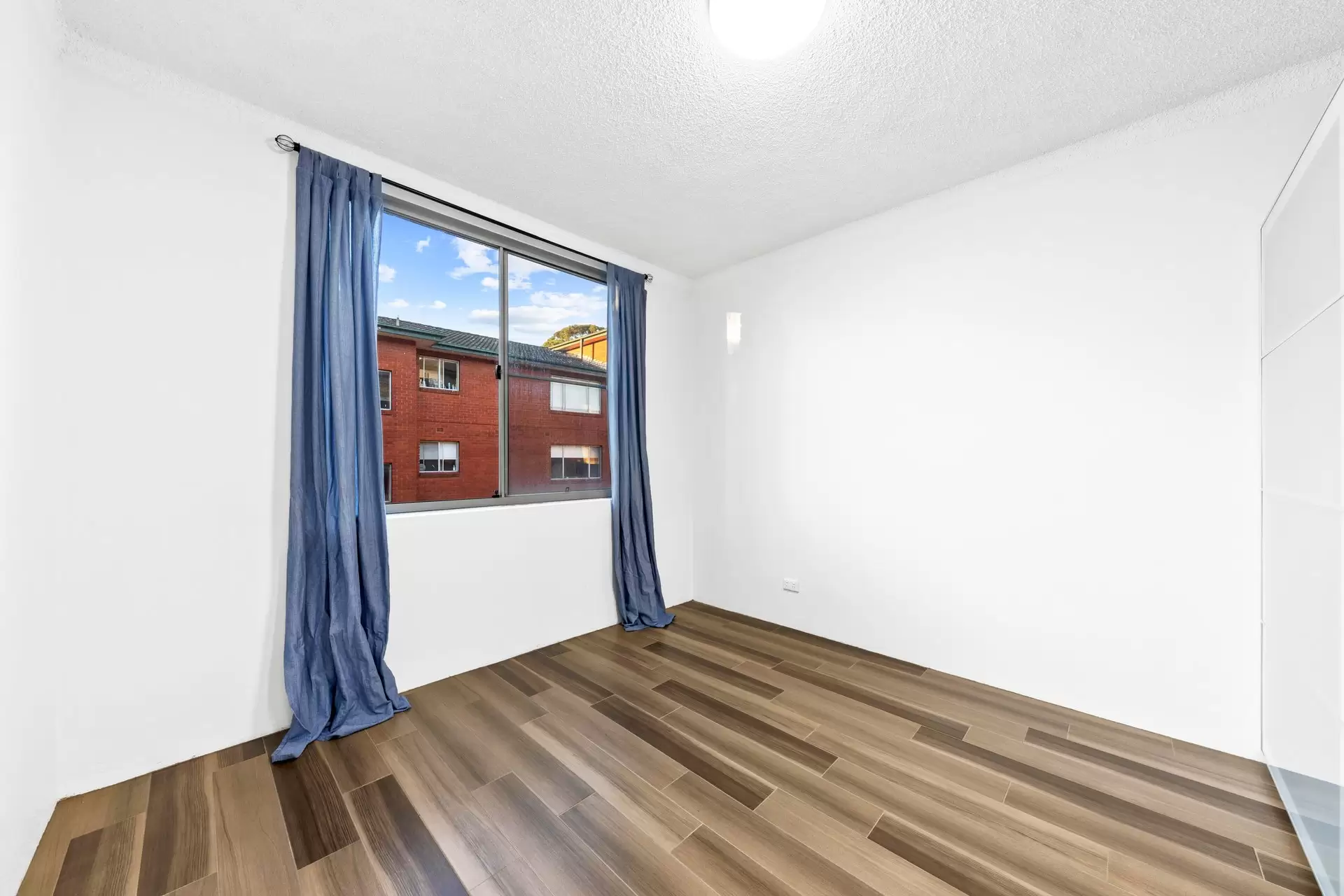 23/21-27 Meadow Crescent, Meadowbank Leased by Cassidy Real Estate - image 1