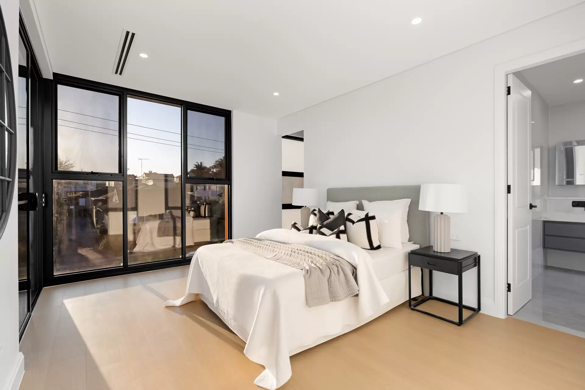198A Princes Street, Putney Sold by Cassidy Real Estate - image 1