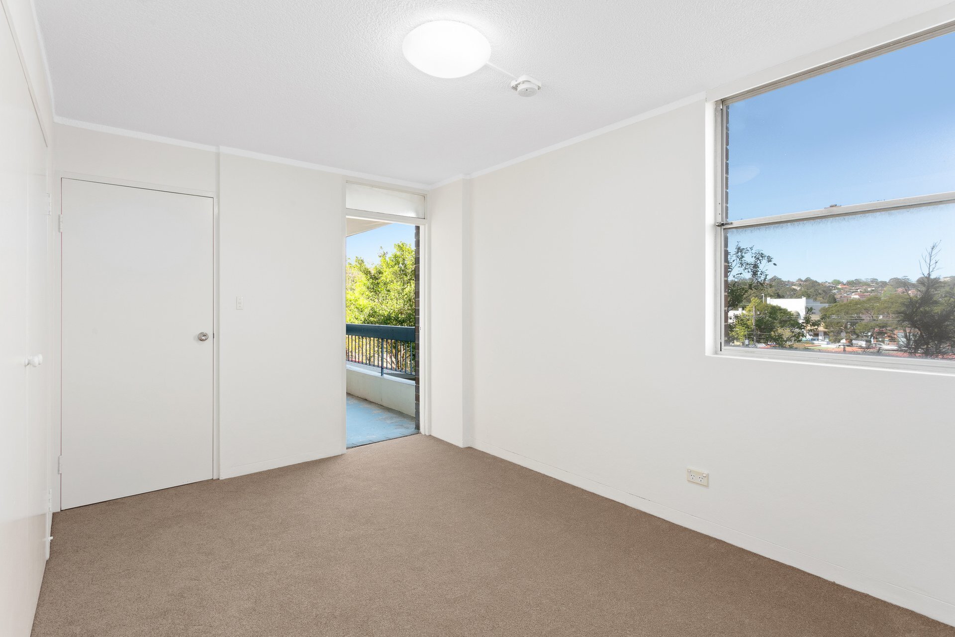 7/61 West Parade, West Ryde Sold by Cassidy Real Estate - image 1